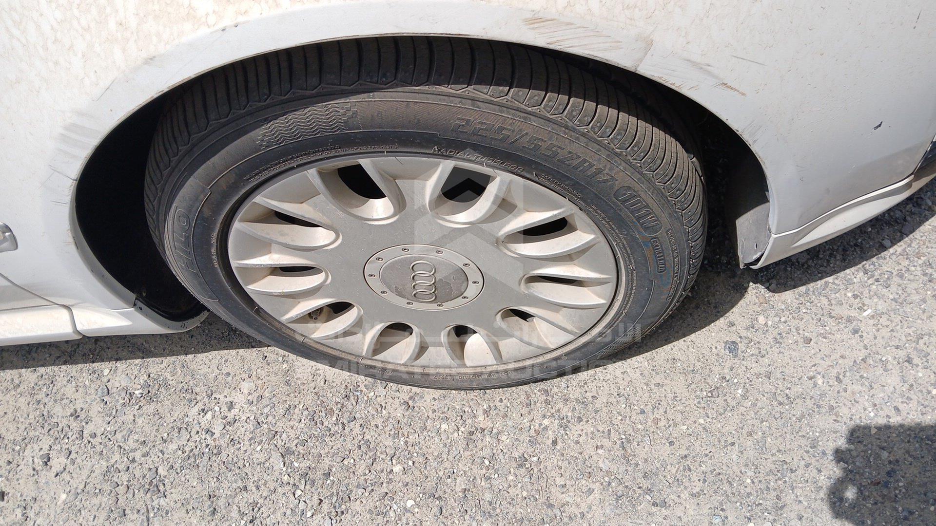 2005 AUDI A8 VIN: WAUMT44E05N002747