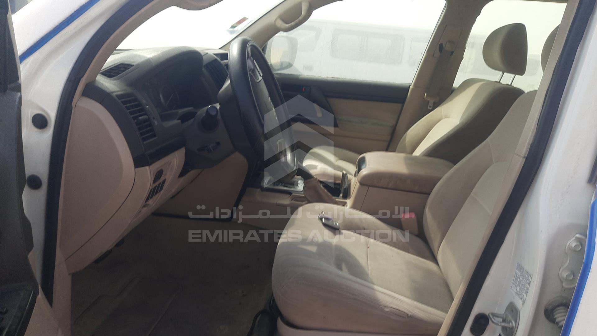 2013 TOYOTA LAND CRUISER VIN: JTMDU09J0D5065800