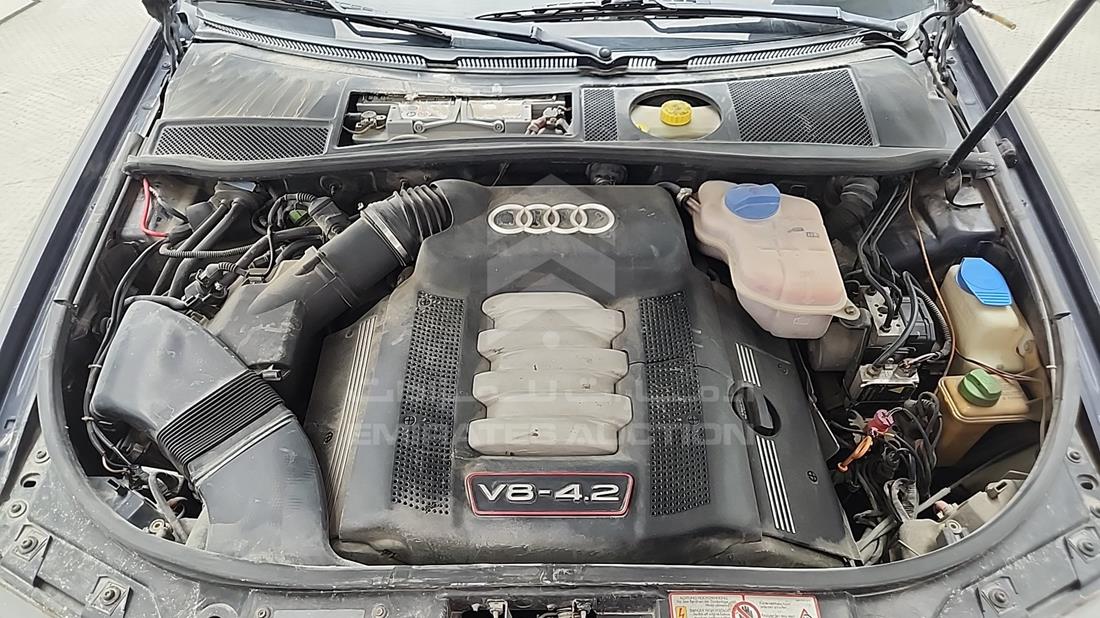 2004 Audi S6 — Engine Bay — Photo 30