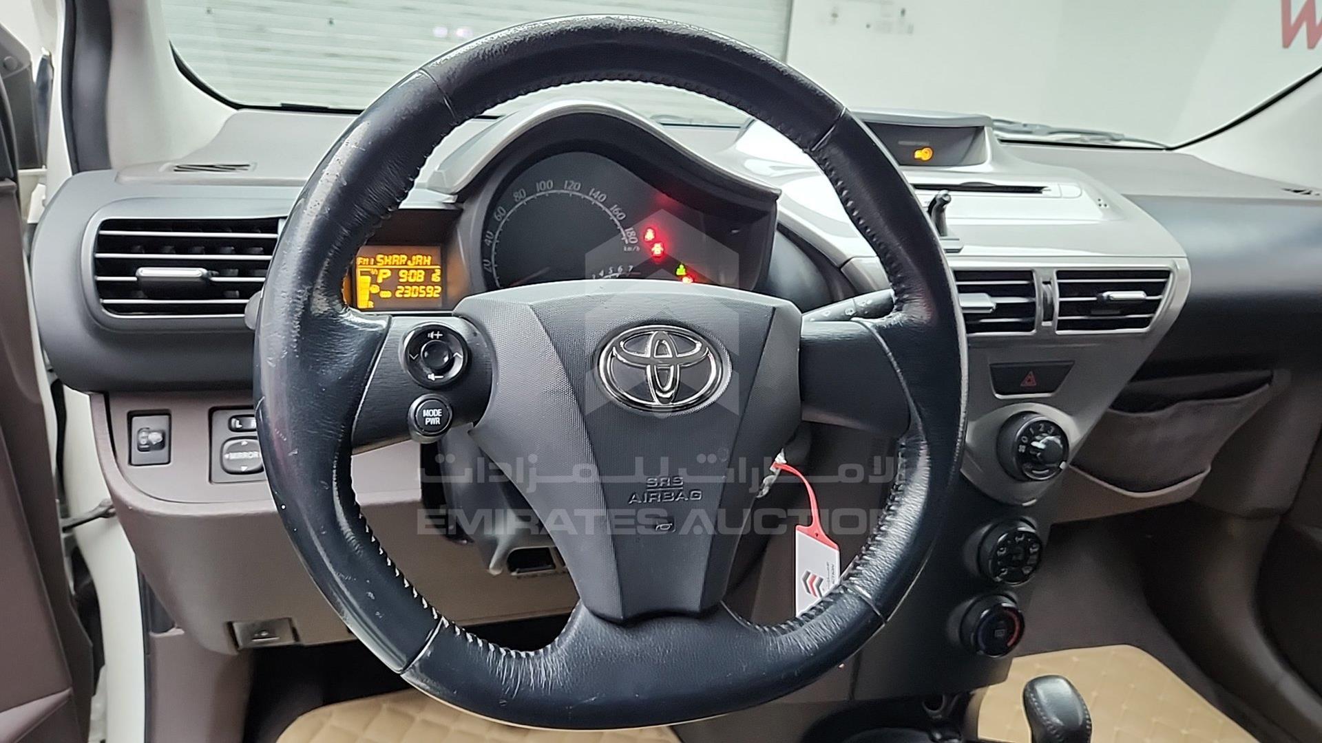 2010 TOYOTA IQ VIN: JTNML11040J028550