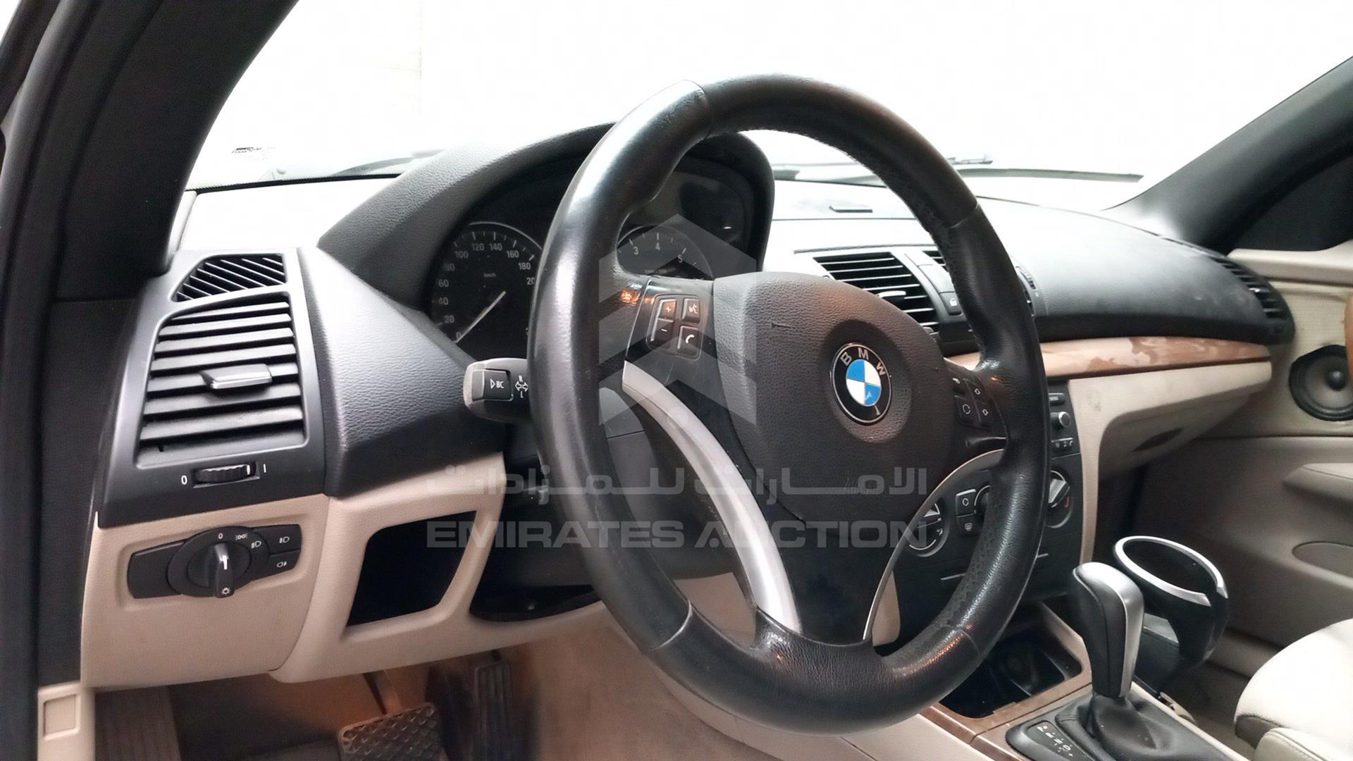 2009 BMW 125 I VIN: WBAUL910X9VF72611
