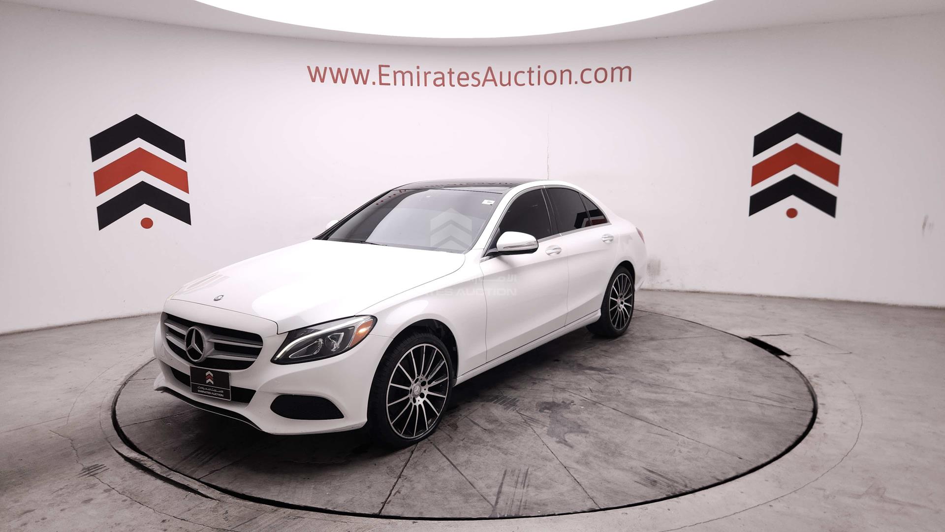 2015 MERCEDES C 300 VIN: 55SWF4KBXFU040349