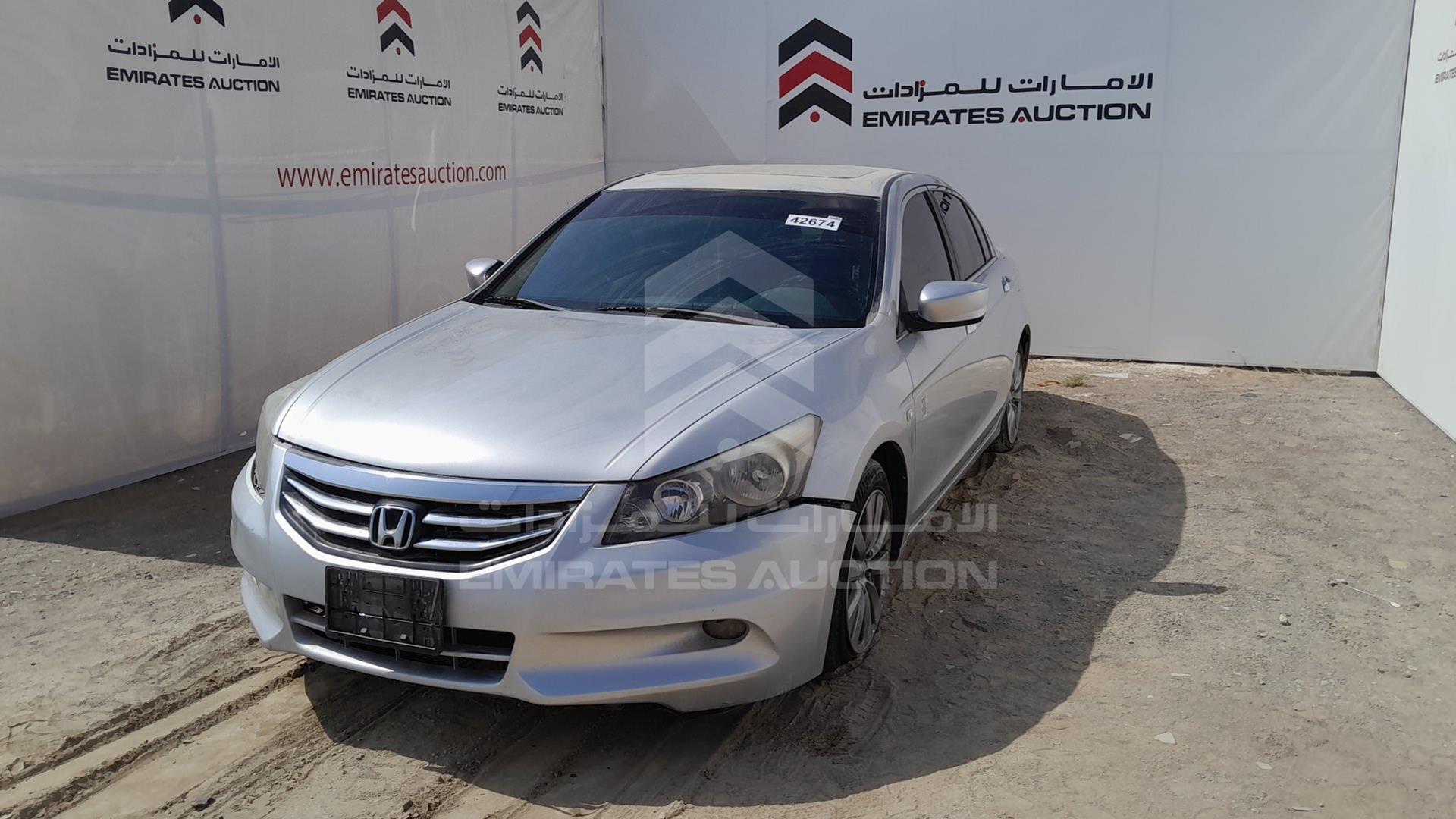 2011 HONDA ACCORD VIN: JHMCP2670BC201388