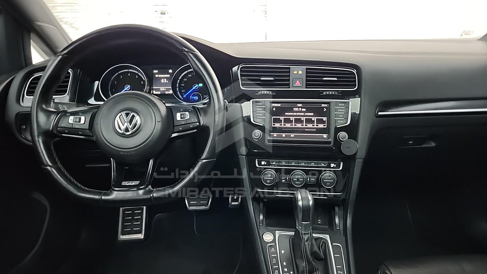 2016 VOLKSWAGEN GOLF R VIN: WVWGR2AU9GW094033