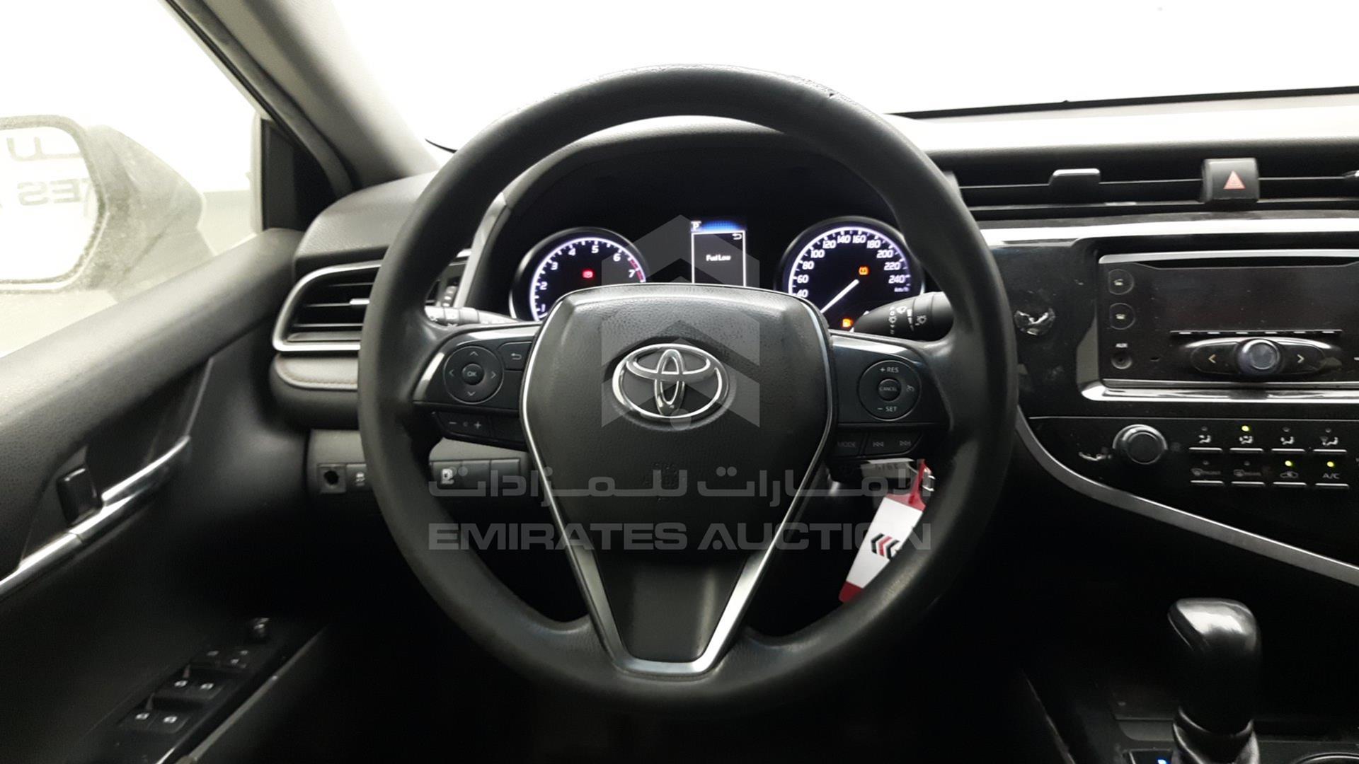 2019 TOYOTA CAMRY VIN: JTNBF9HK7K3024987