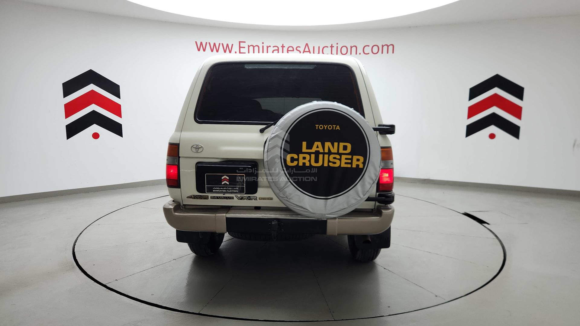 1997 TOYOTA LAND CRUISER VIN: FZJ800156709