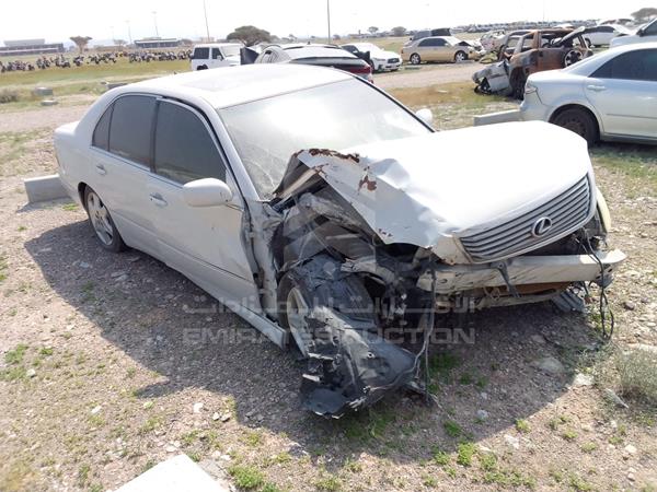 Lexus LS 430 2004 JTHBN36F440145926 Image 13
