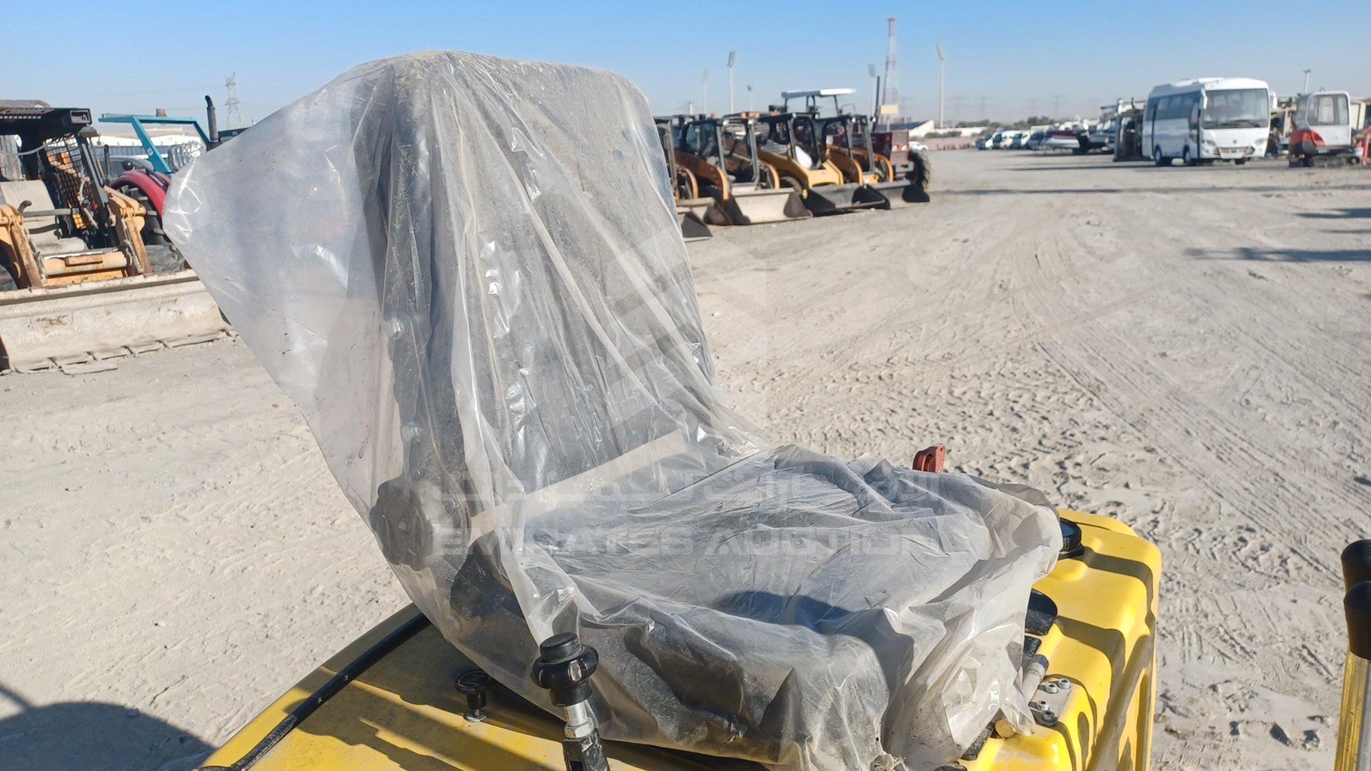 2024 EXCAVATOR --- VIN: SLP241718230