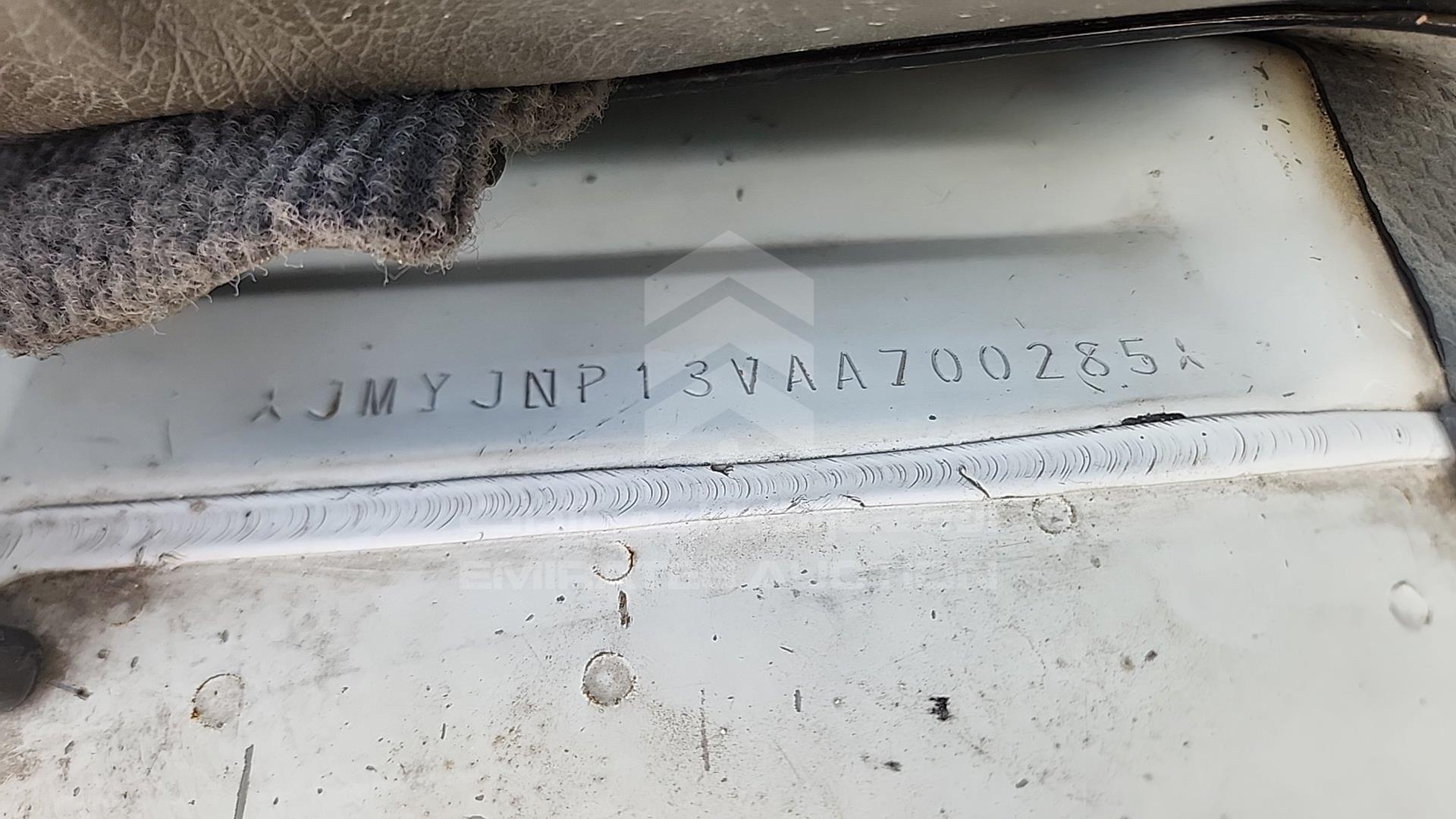 2010 MITSUBISHI L 300 VIN: JMYJNP13VAA700285