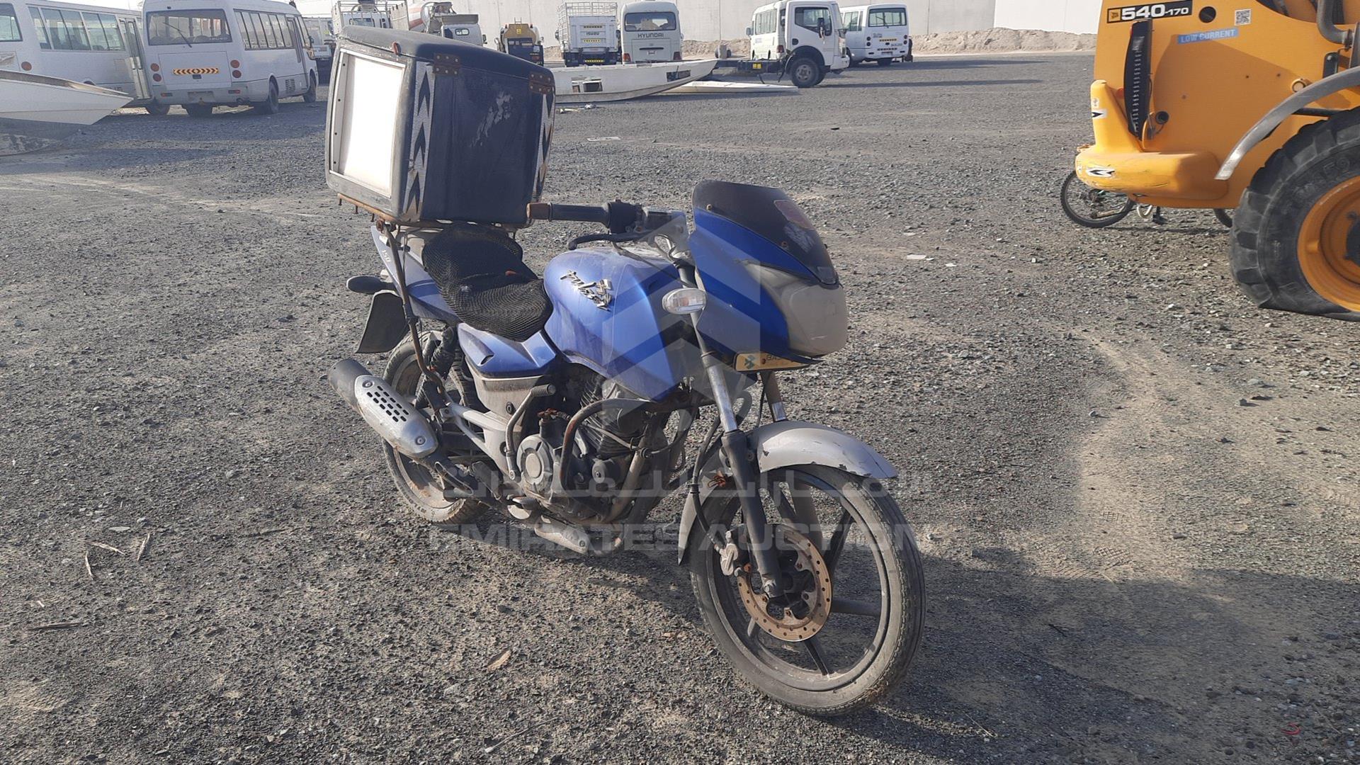 2011 BAJAJ 150 CC VIN: MD2DHDHZZUCC83330