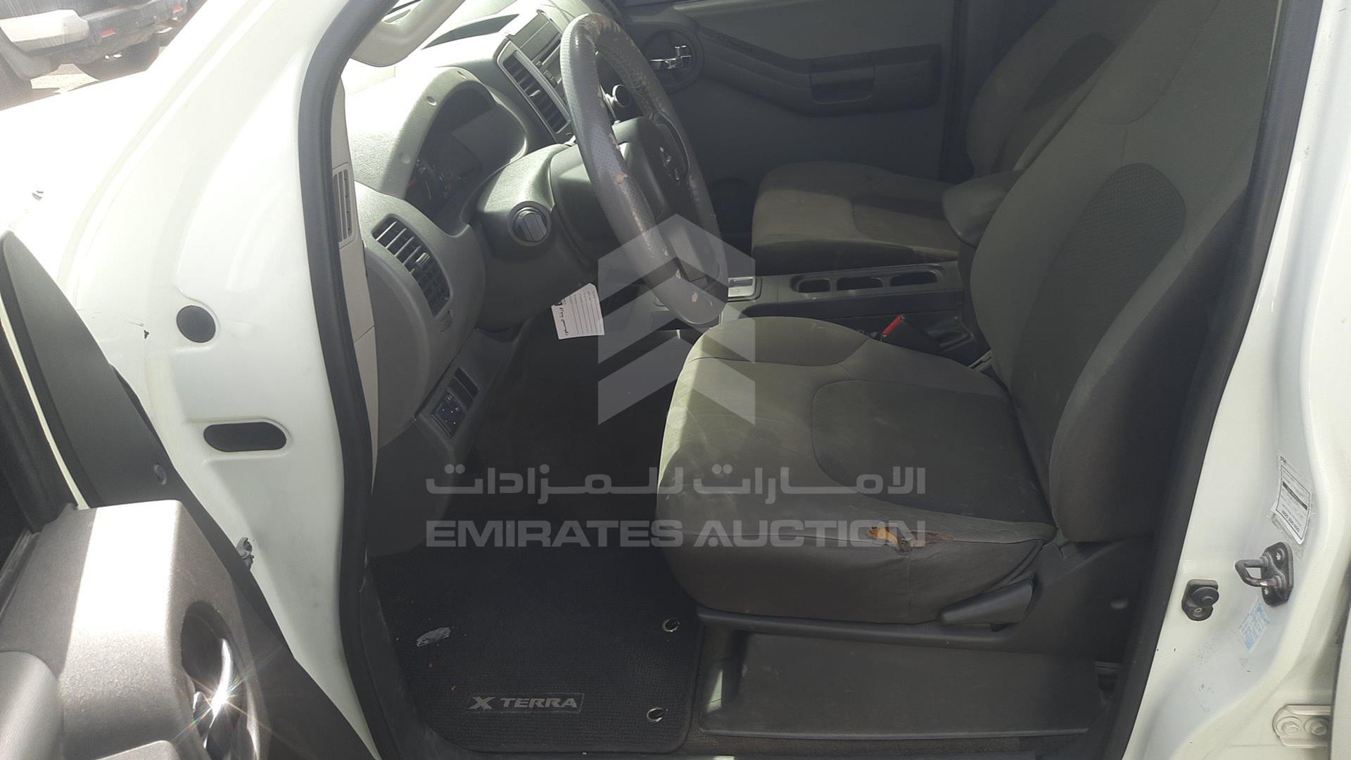 2014 NISSAN XTERRA VIN: 5N1AN0N65EN813083