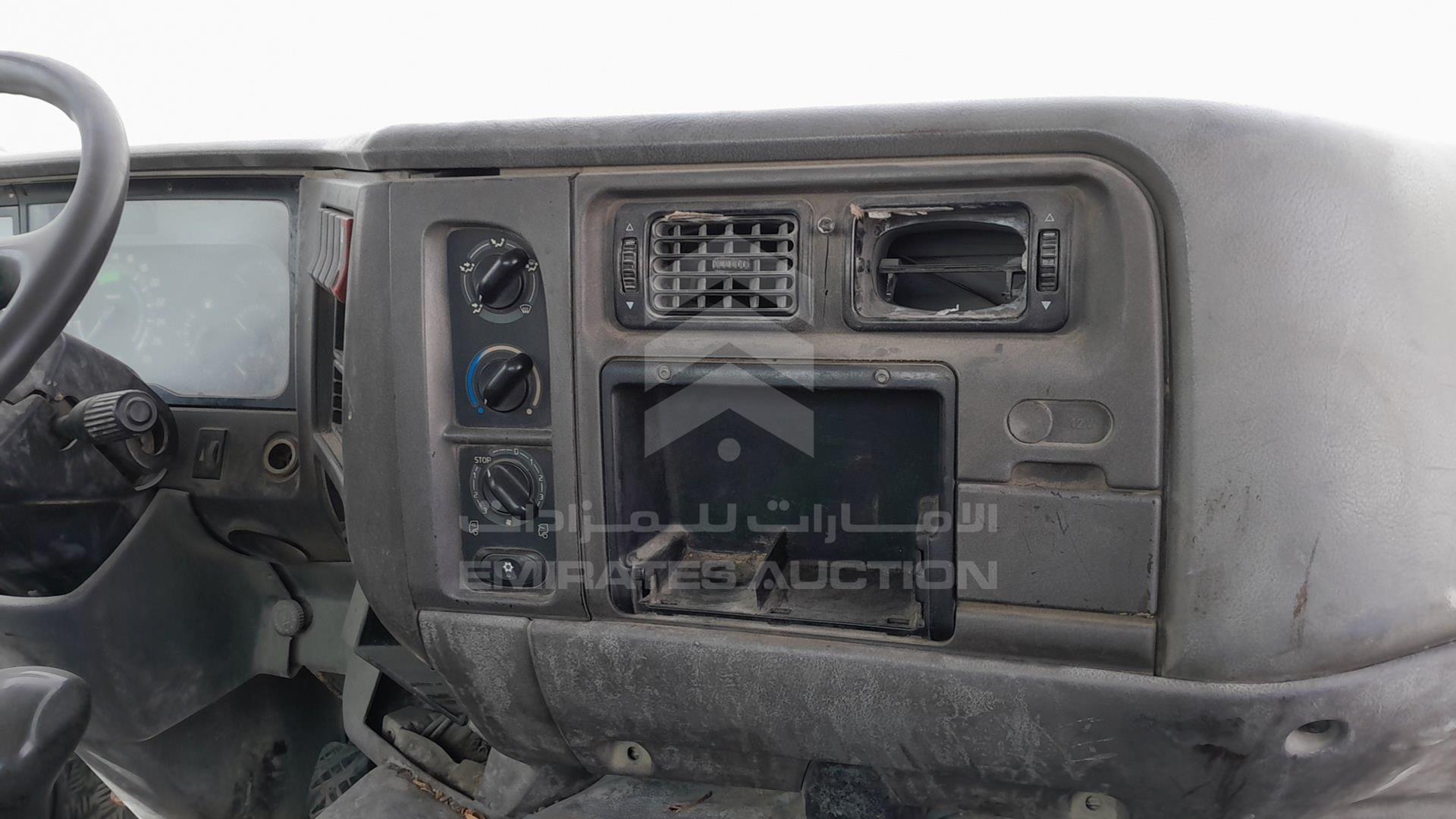 2006 RENAULT TRUCK VIN: VF633DVC06E105830