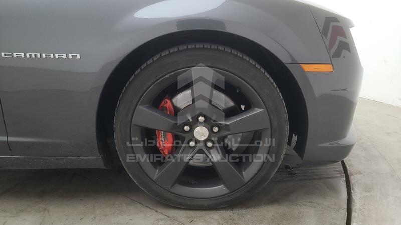 2G1F91EJ4B9123597 Auction: EmiratesAuction Lot: 445465 2G1F91EJ4B9123597 Chevrolet Camaro LT 2011 GREY Photo 14