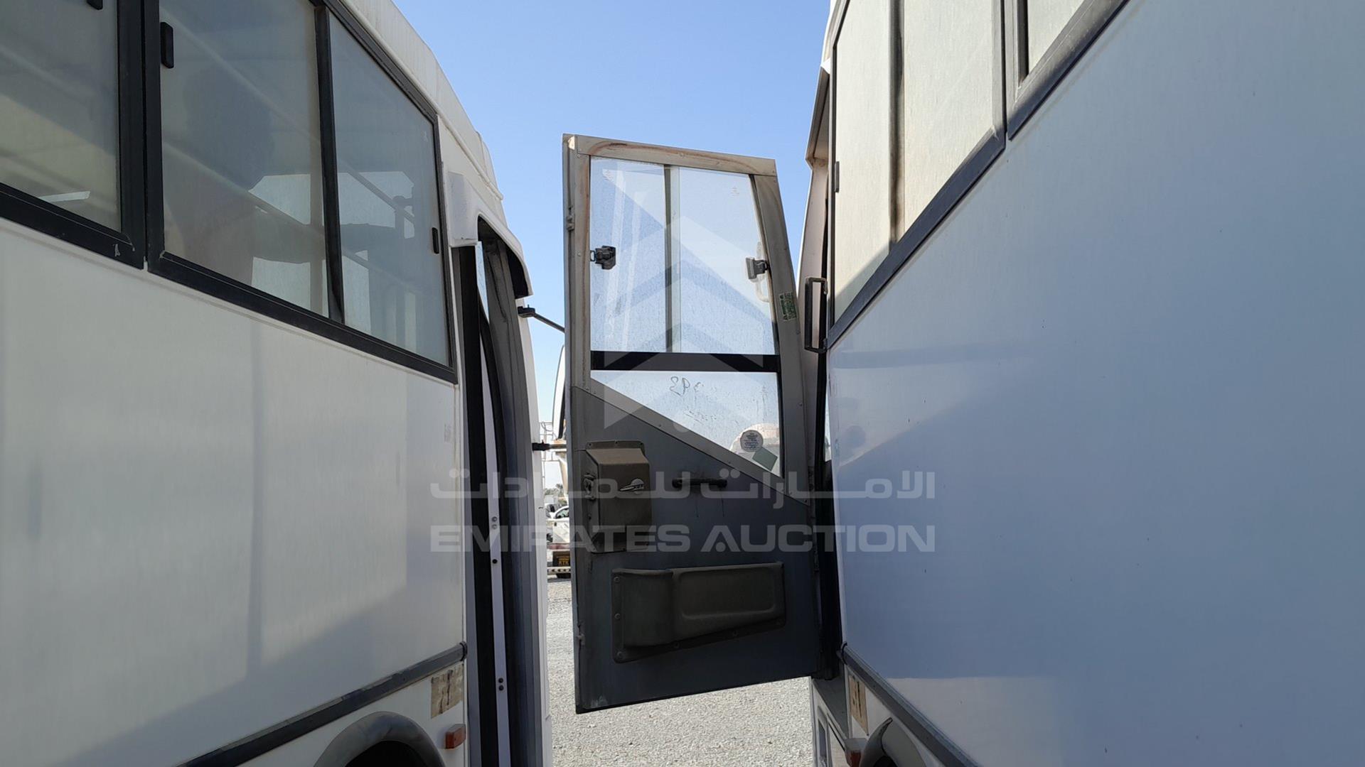 2015 ASHOK LEYLAND FALCON VIN: MB1PBEFA5FUEA0022