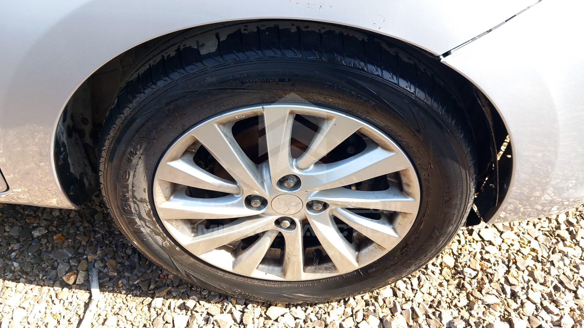 2019 MITSUBISHI ATTRAGE VIN: MMDAF26J2KH007083
