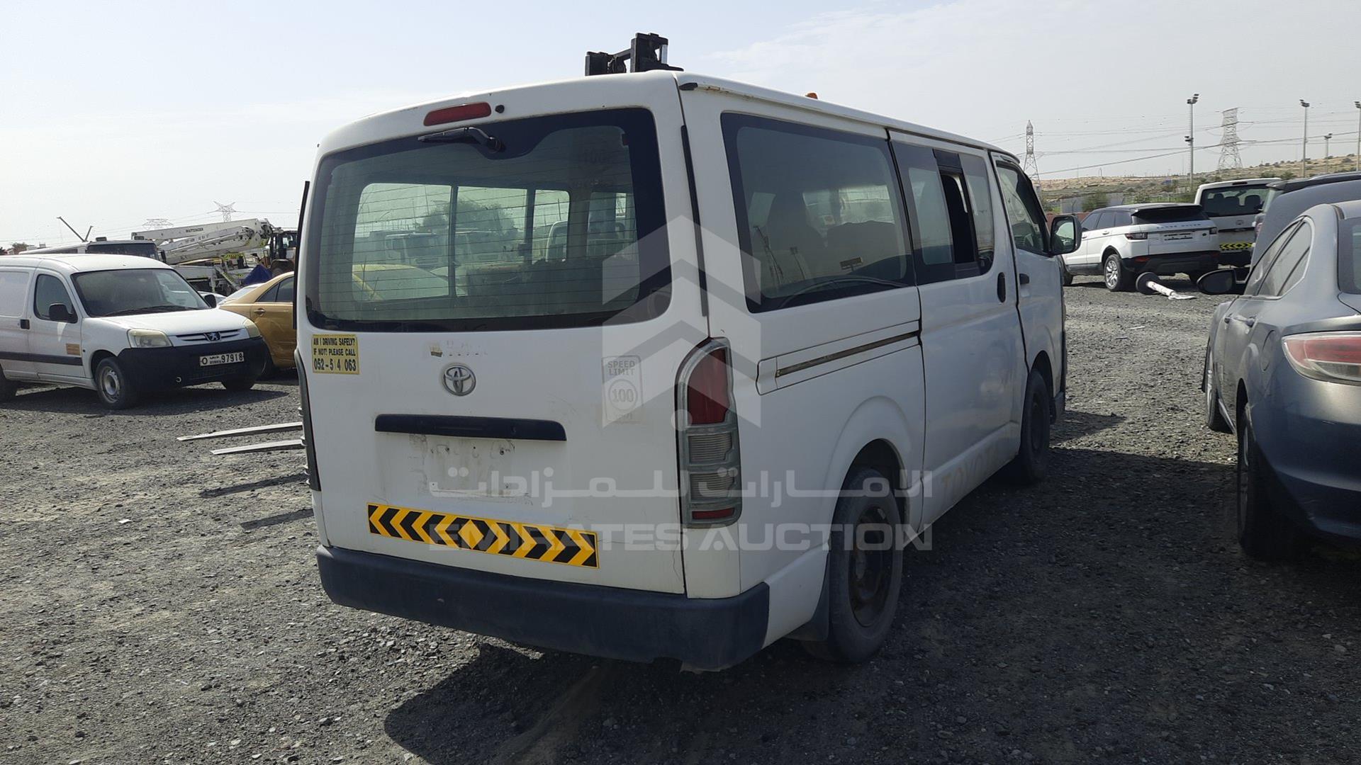 2008 TOYOTA HIACE VIN: JTGJX02P380013351