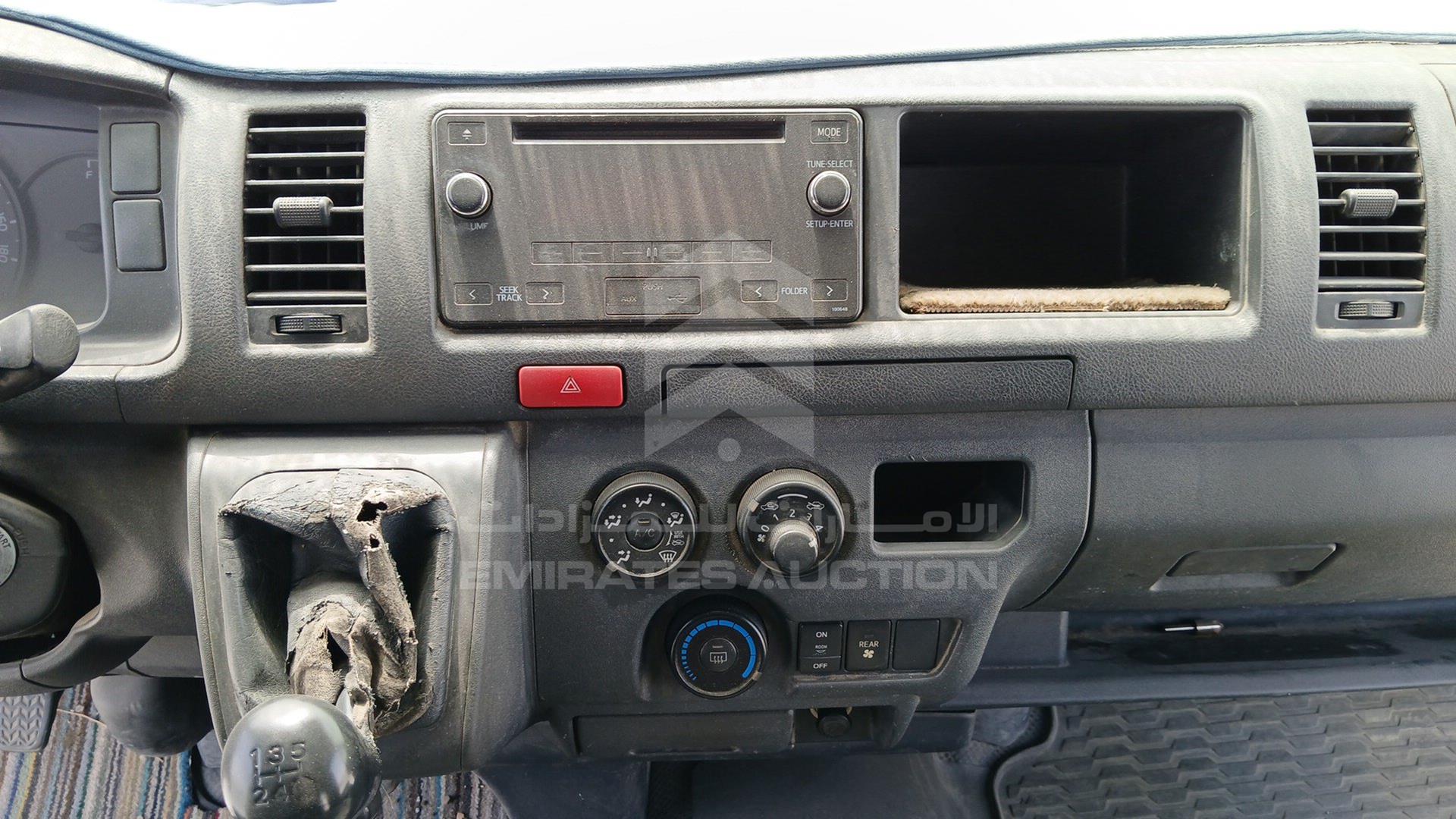 2016 TOYOTA HIACE VIN: JTGRX12P1G8046776
