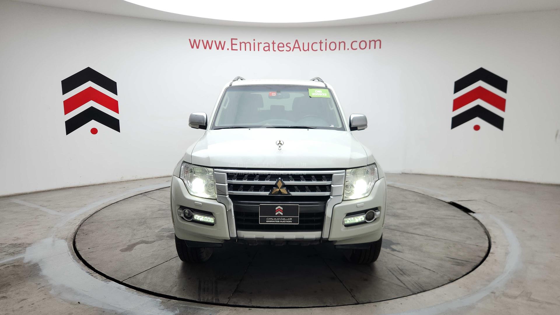 2020 MITSUBISHI PAJERO VIN: JE4MR62M0LJ703693
