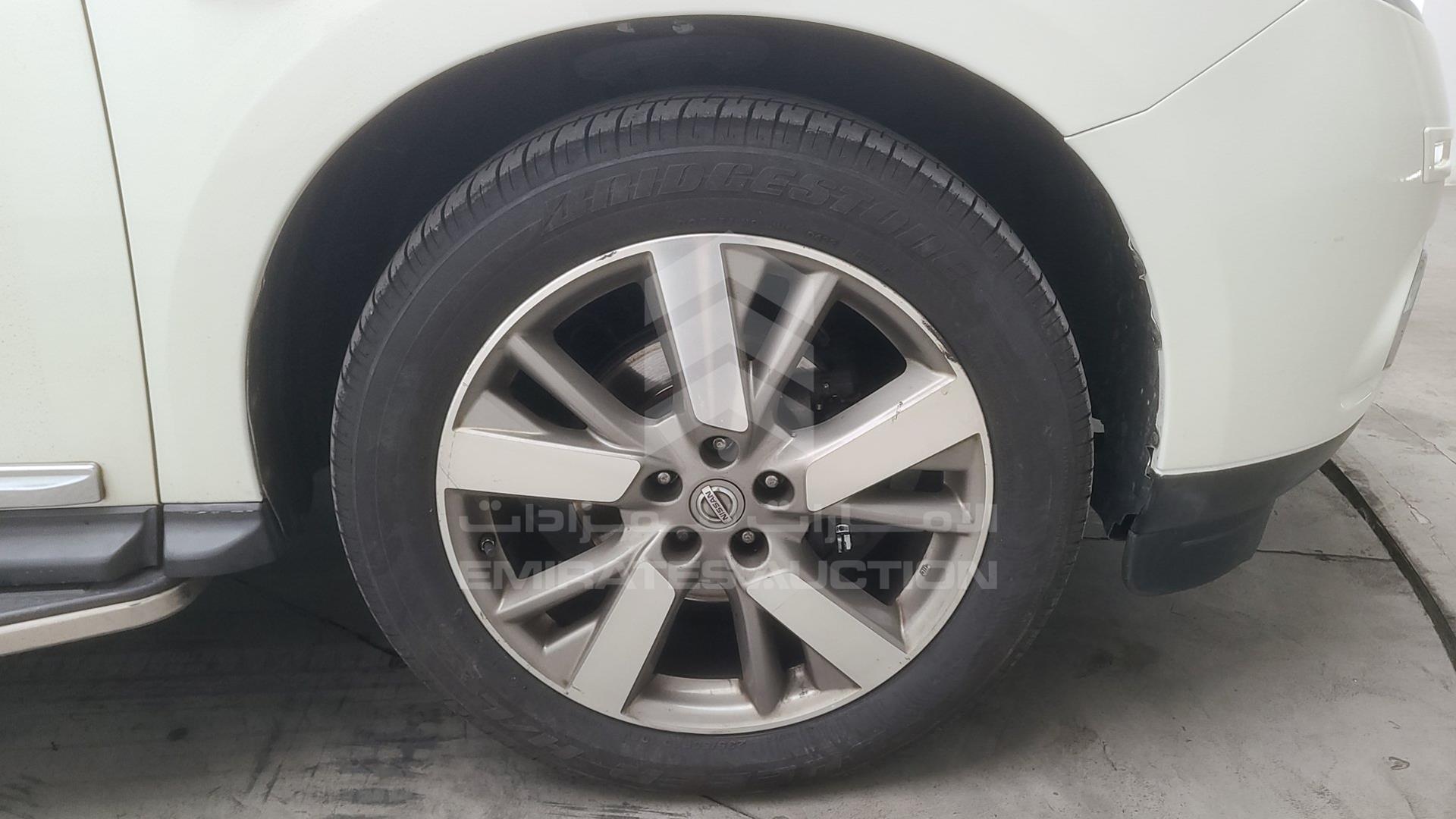 2015 NISSAN PATHFINDER VIN: 5N1AR2MM6FC643829