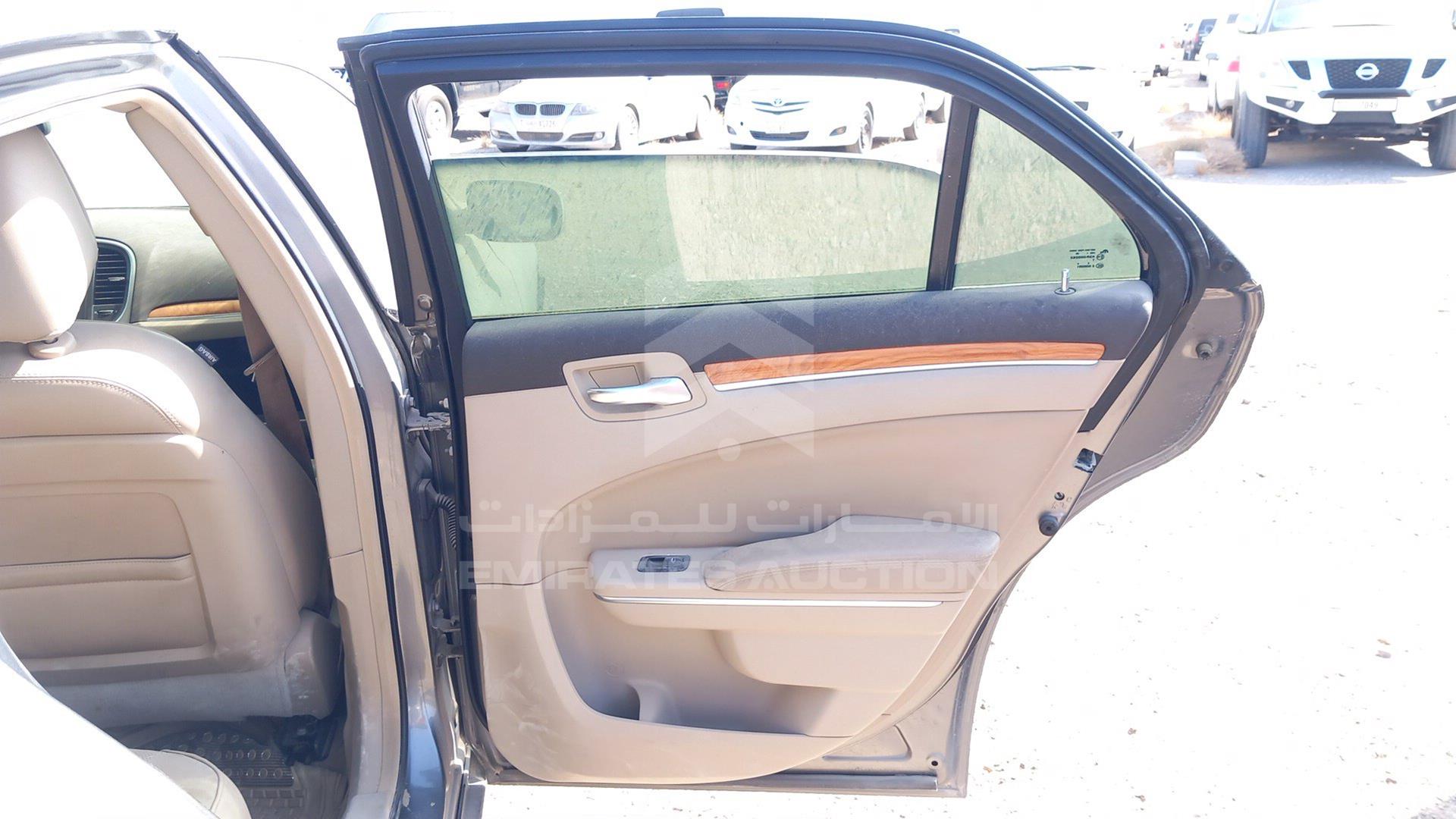 2012 CHRYSLER 300 C VIN: 2C3CCACG3CH179366
