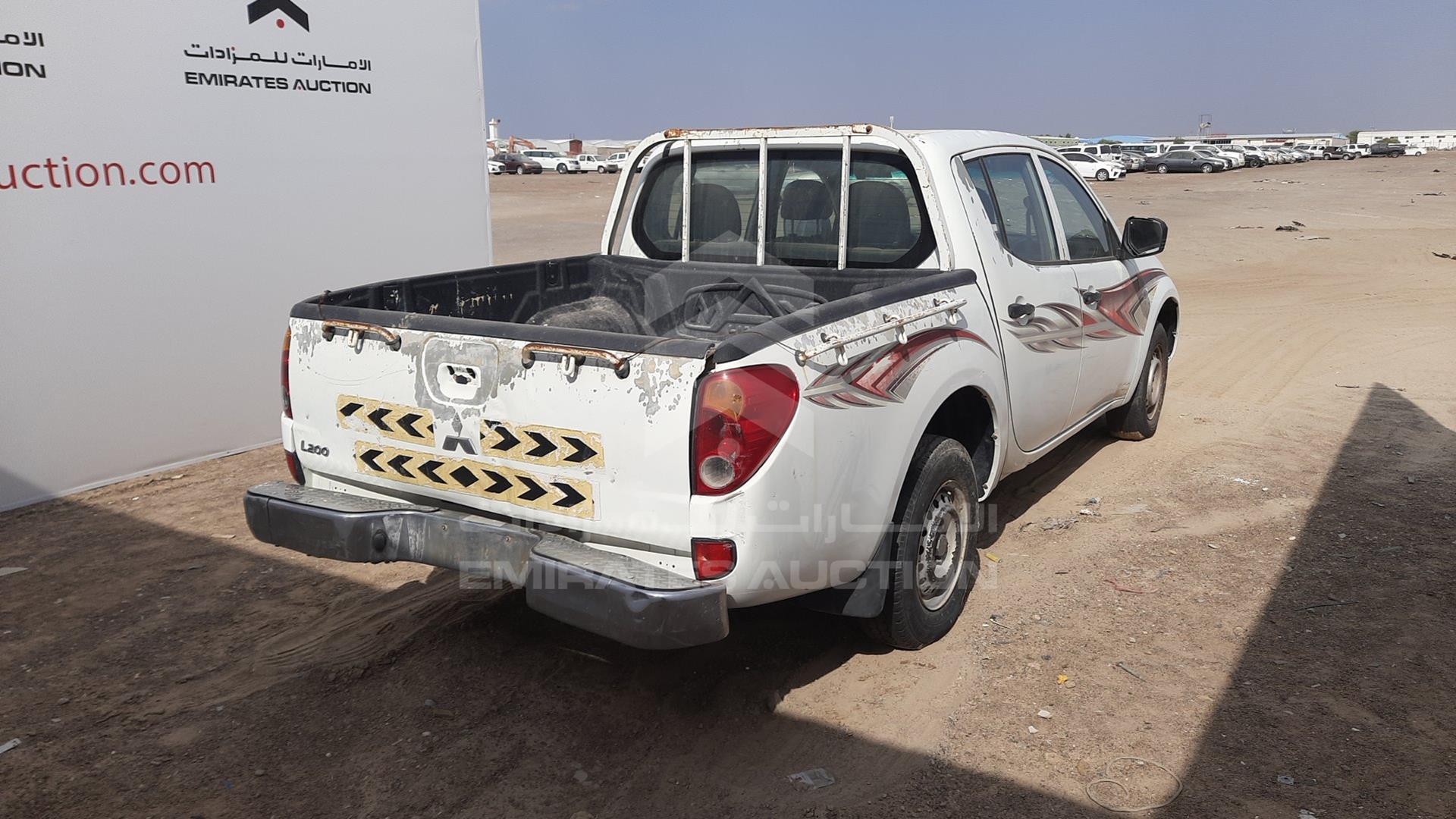 2013 MITSUBISHI L 200 VIN: MMBJNKA50DD030078