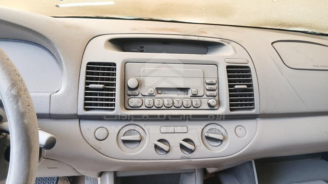2004 Toyota Camry — Entertainment Systems & Camera Monitor & Navigation — Photo 16