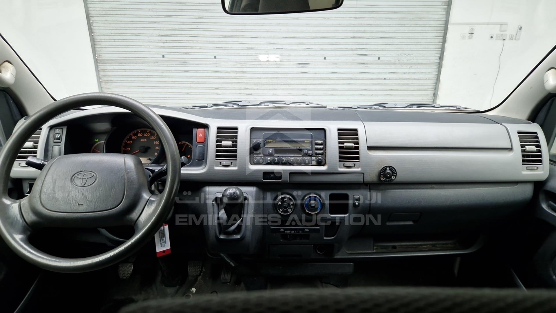 2008 TOYOTA HIACE VIN: JTGJX02P480018932