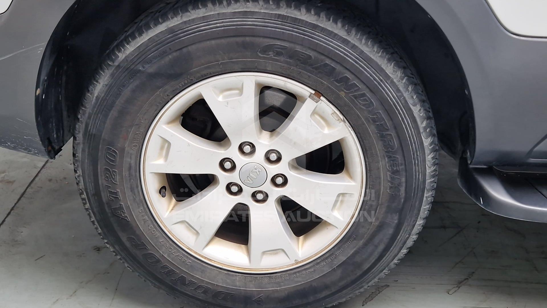 2011 KIA MOHAVE VIN: KNAKN8115B5066367