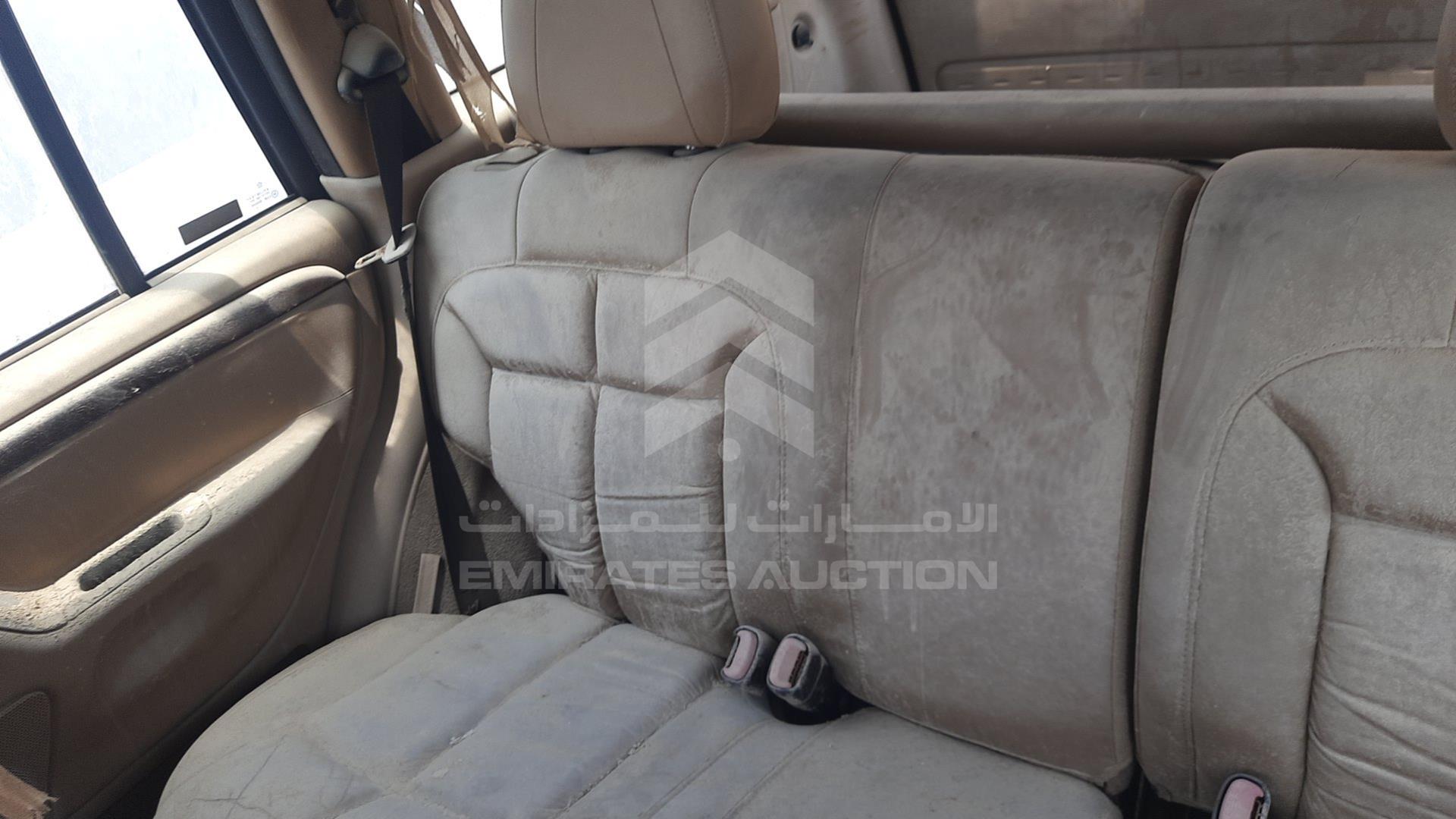 2000 JEEP GRAND CHEROKEE VIN: 1J4GW58N3YY122871