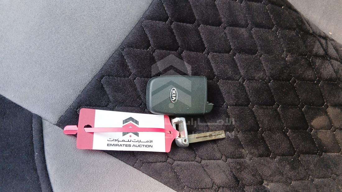 2013 Kia Optima — Keys — Photo 6