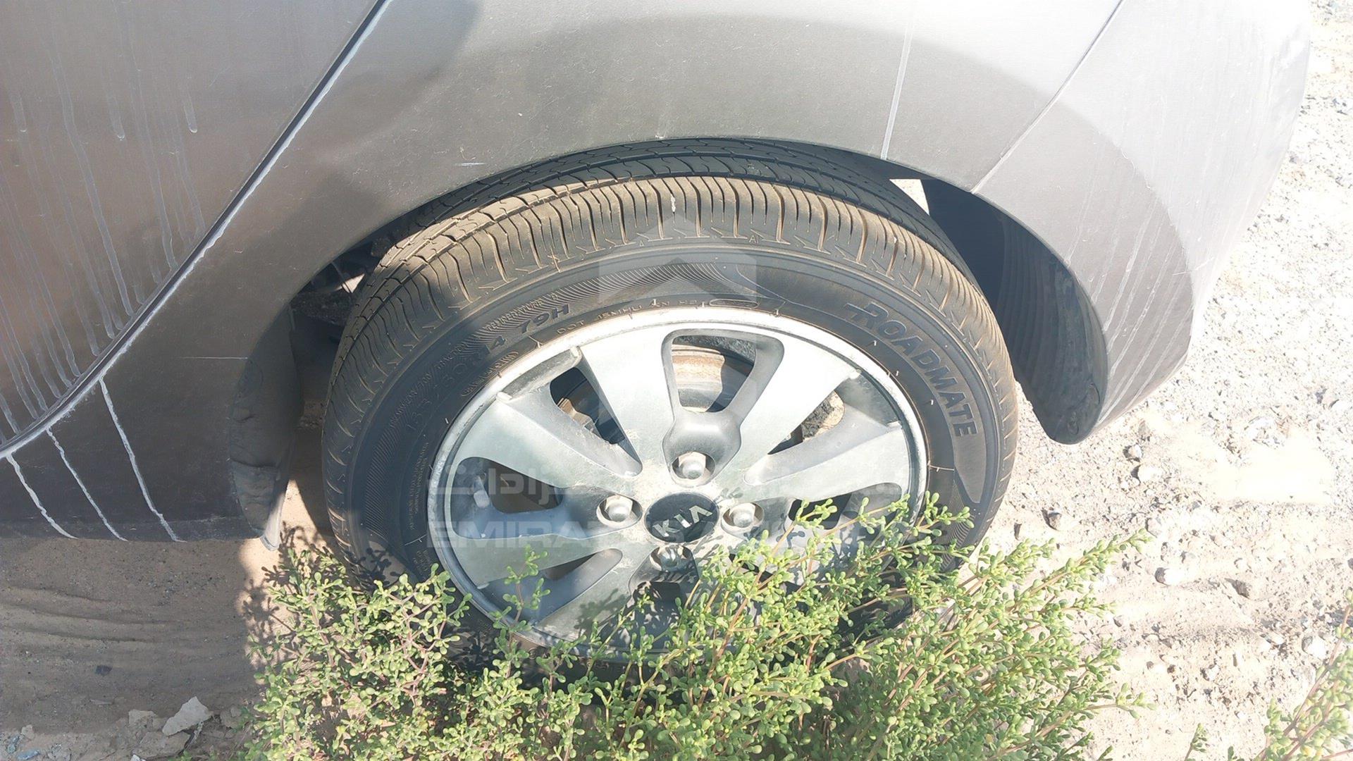 2013 KIA PICANTO VIN: KNABX511BDT438001