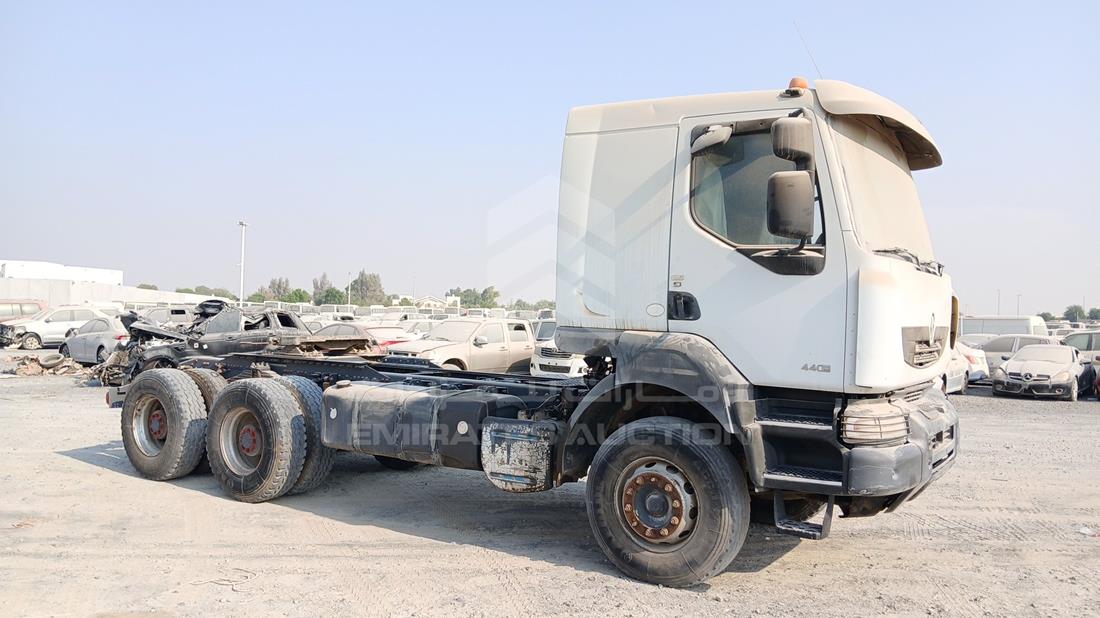 رينو 440 2014 — الزاوية الأمامية اليمنى — صورة 10