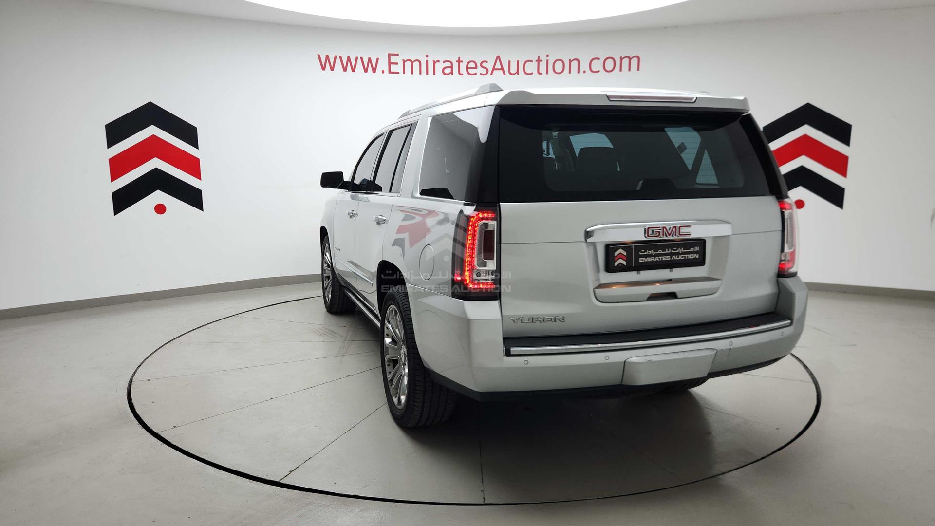 2015 GMC YUKON DENALI VIN: 1GKS27KJ7FR257490