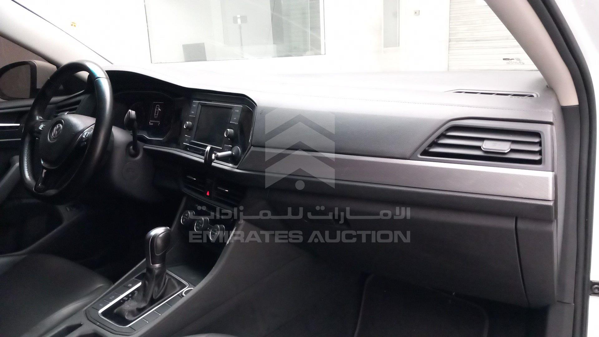 2019 VOLKSWAGEN JETTA VIN: 3VWC57BU6KM067786