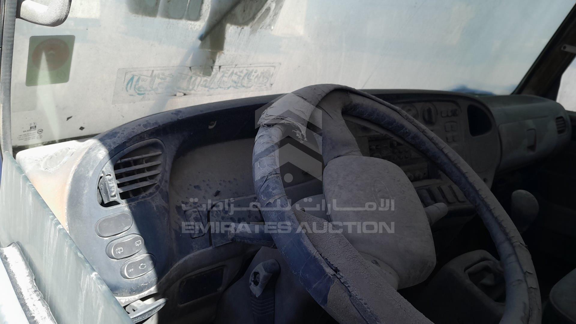 2001 KIA BUS VIN: KN2FAD3B21F401230