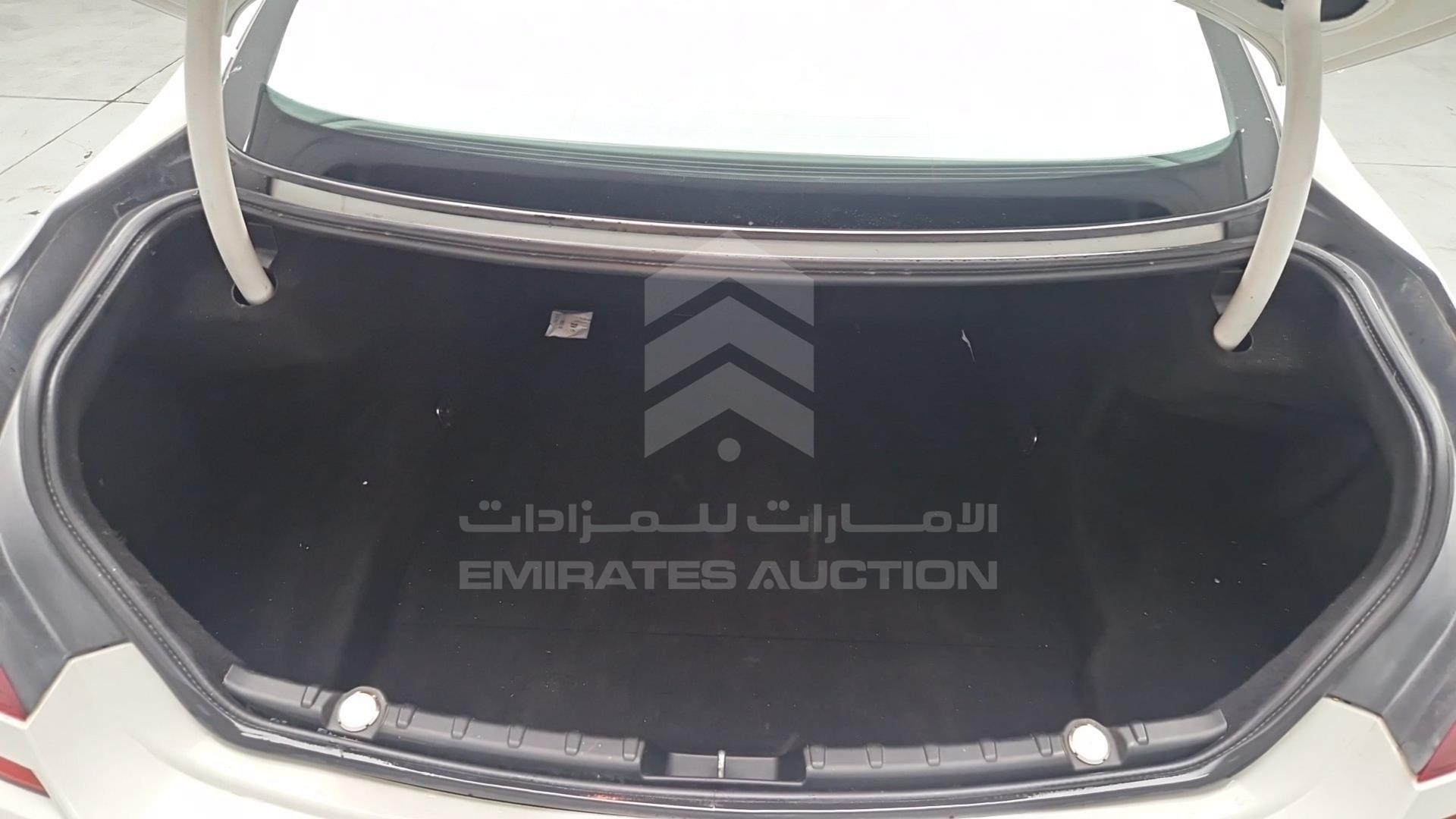 2013 BMW M6 VIN: WBSLX9C5XDC968527