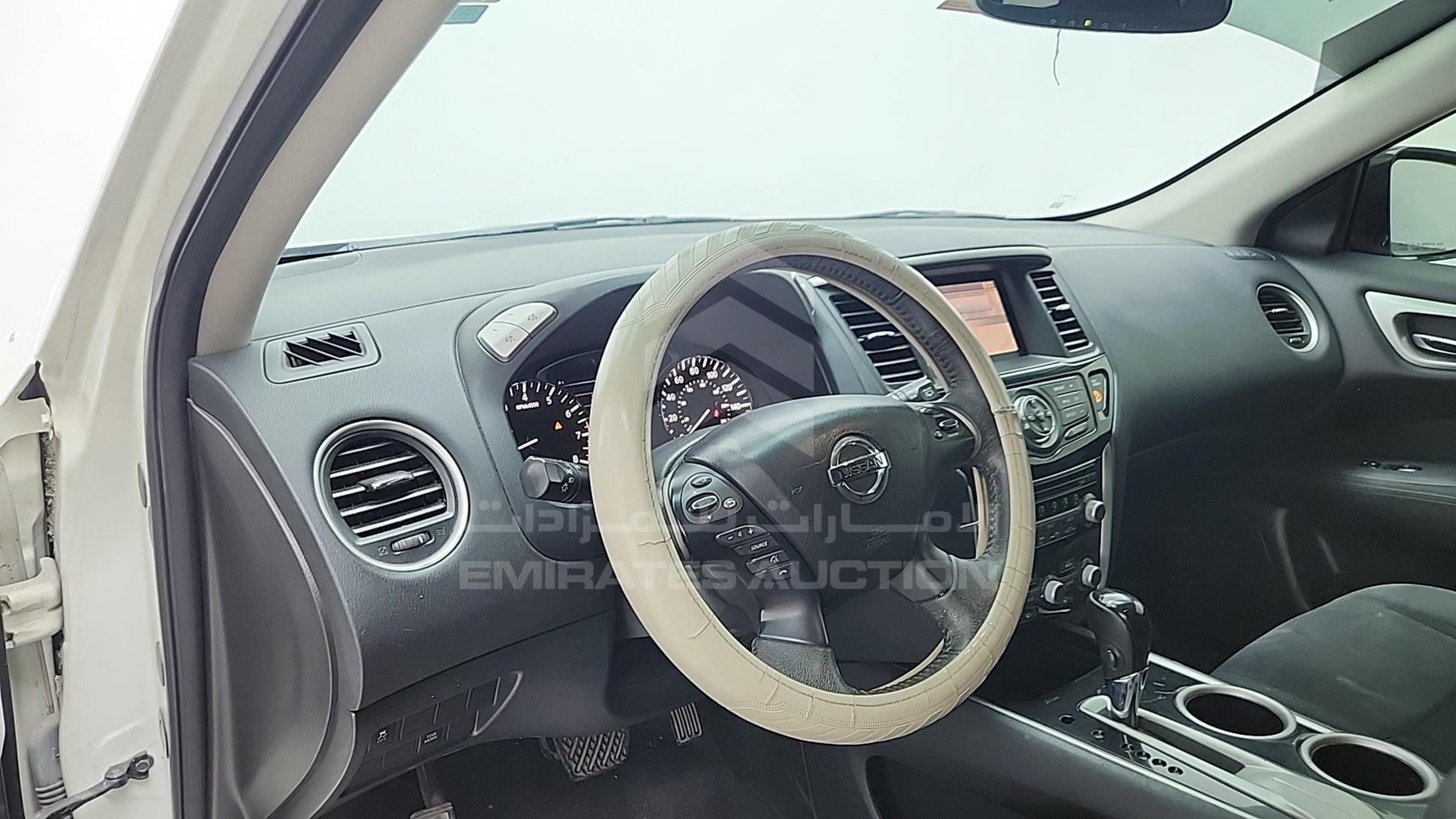 2015 NISSAN PATHFINDER VIN: 5N1AR2MN2FC708216