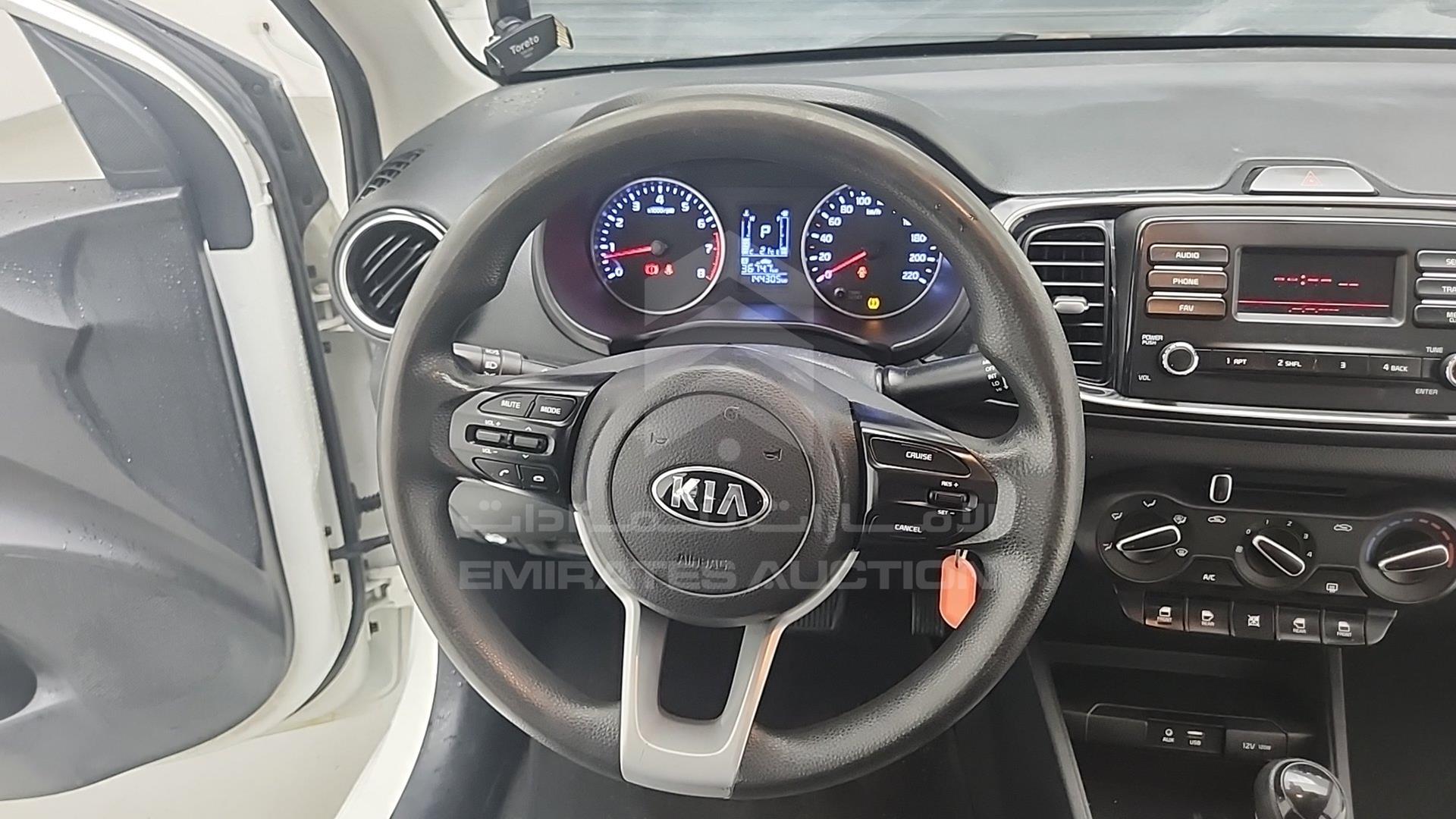 2020 KIA PEGAS VIN: LJD0AA290L0123220