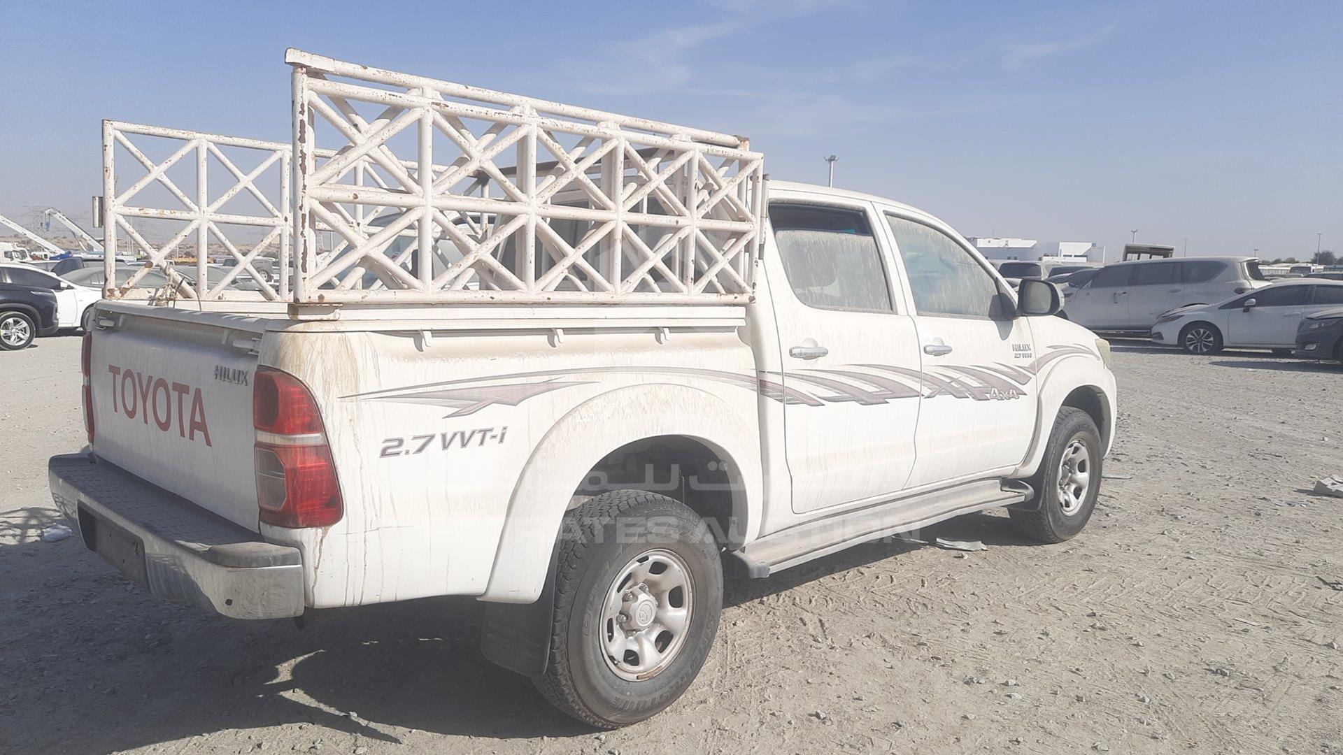 2014 TOYOTA HILUX VIN: MR0FX22G5E1111738