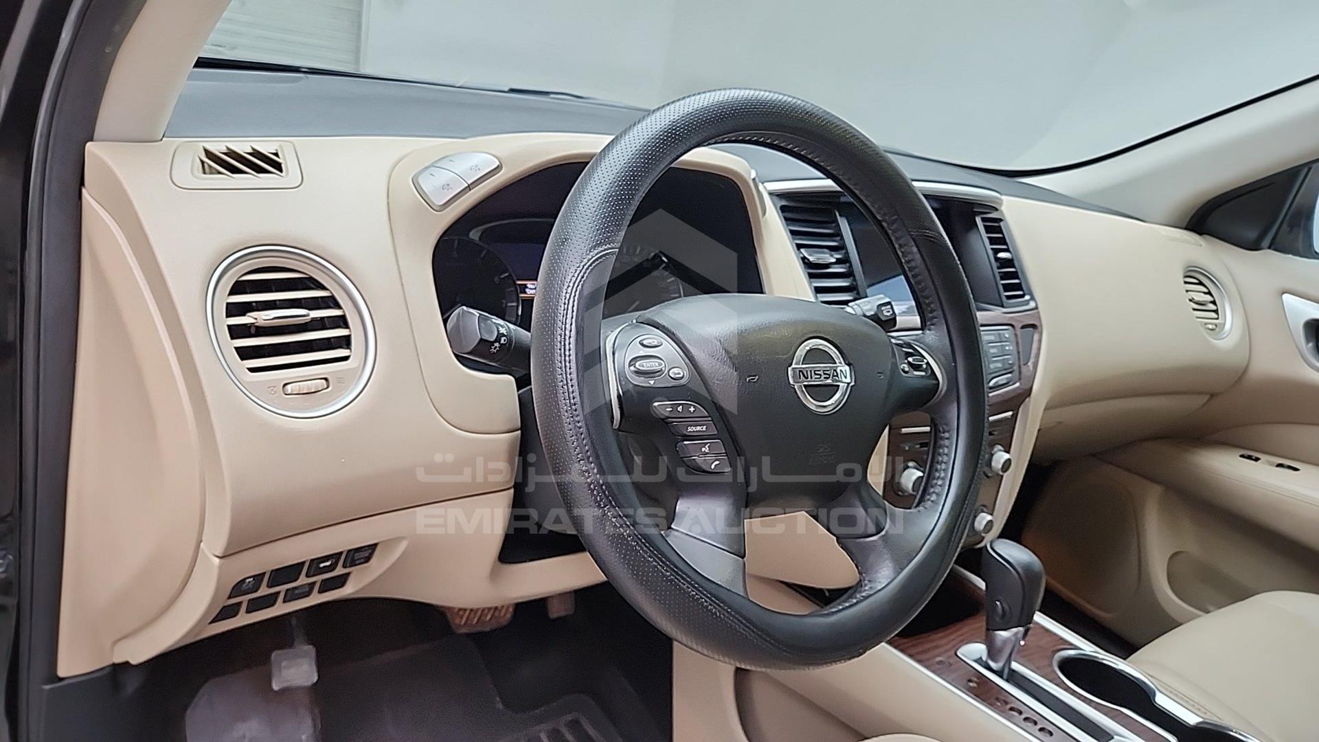 2018 NISSAN PATHFINDER VIN: 5N1DR2M52JC600894