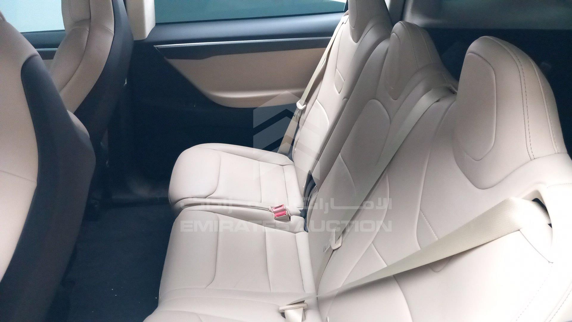 2017 TESLA MODEL X VIN: 5YJXCCE2XHF048989