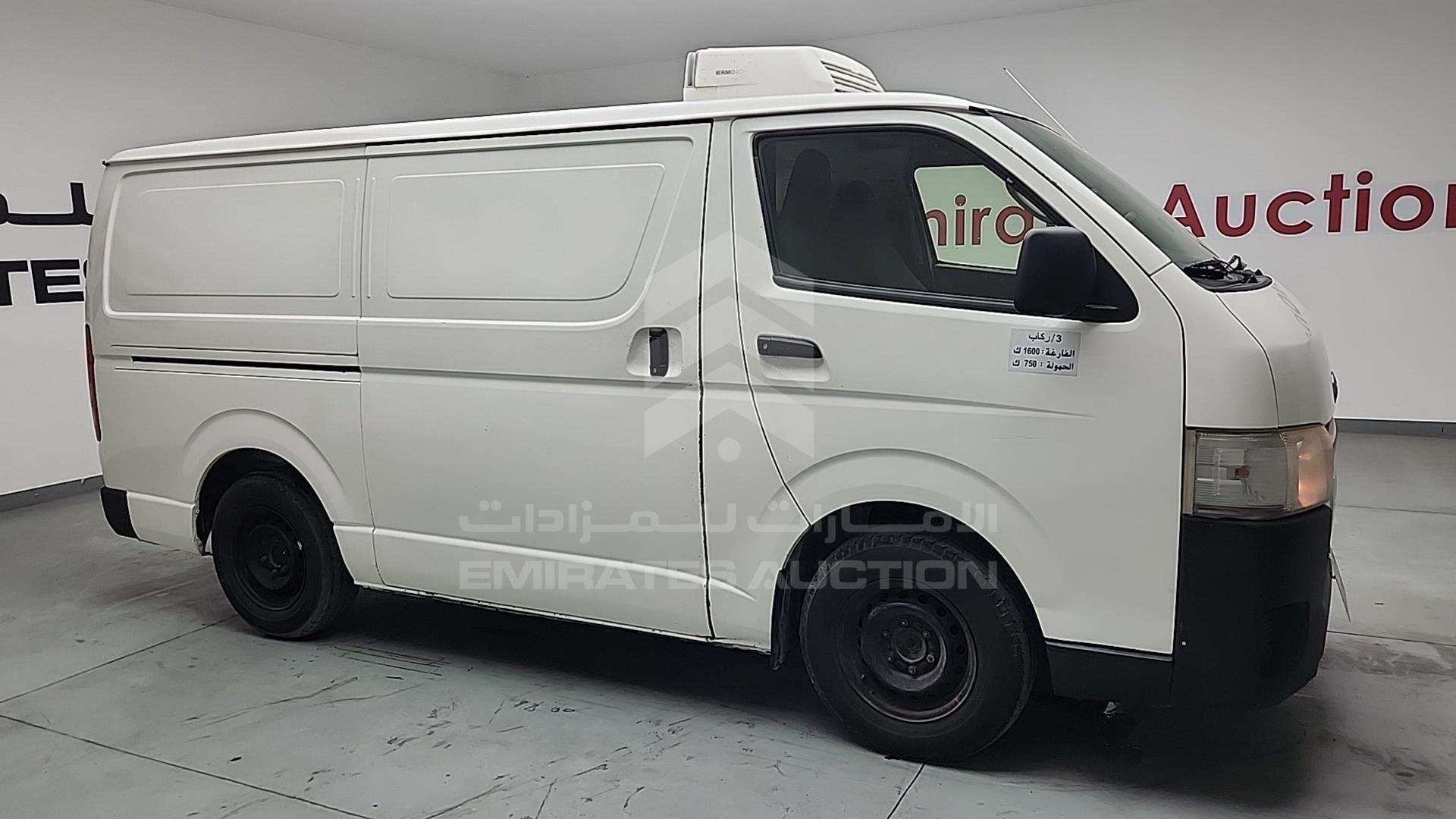 2015 TOYOTA HIACE VIN: JTFHX02PXF0098690