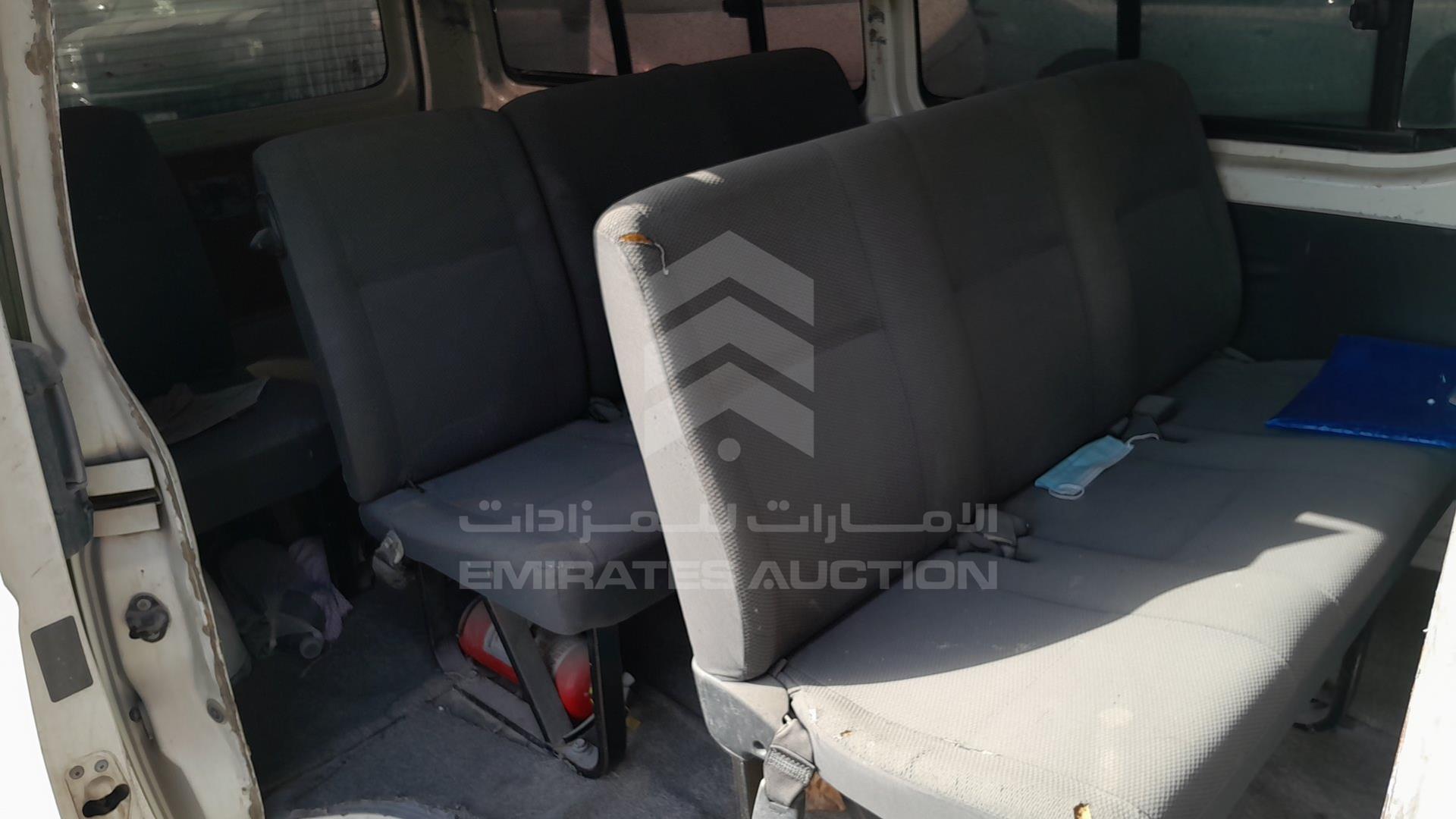 2011 TOYOTA HIACE VIN: JTGJX02P5B5022045