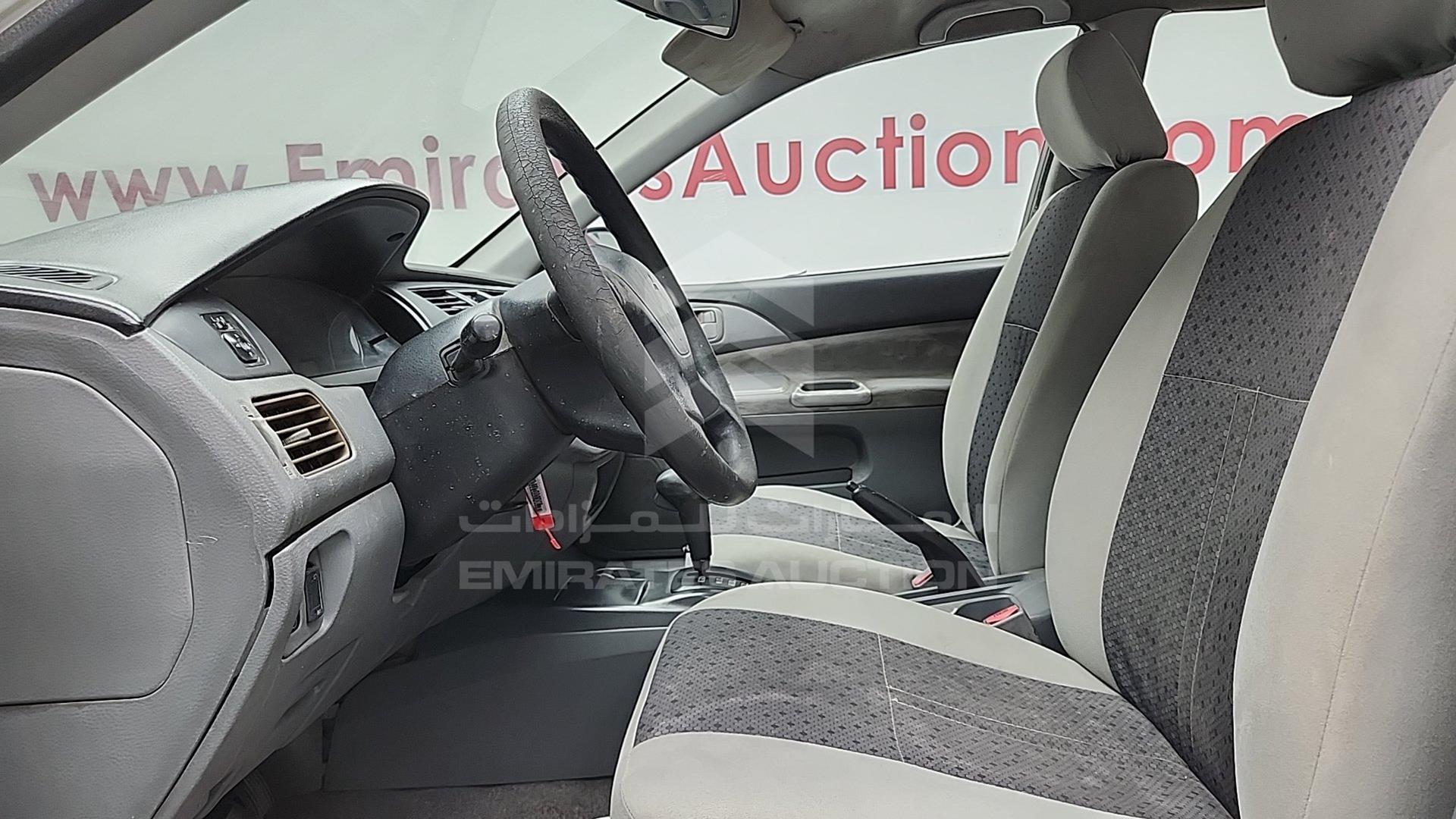 2004 MITSUBISHI LANCER VIN: JMYSRCS1A4U784468