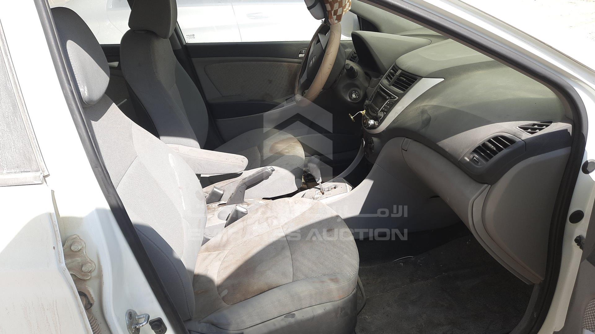 2013 HYUNDAI ACCENT VIN: KMHCT41CXDU275065