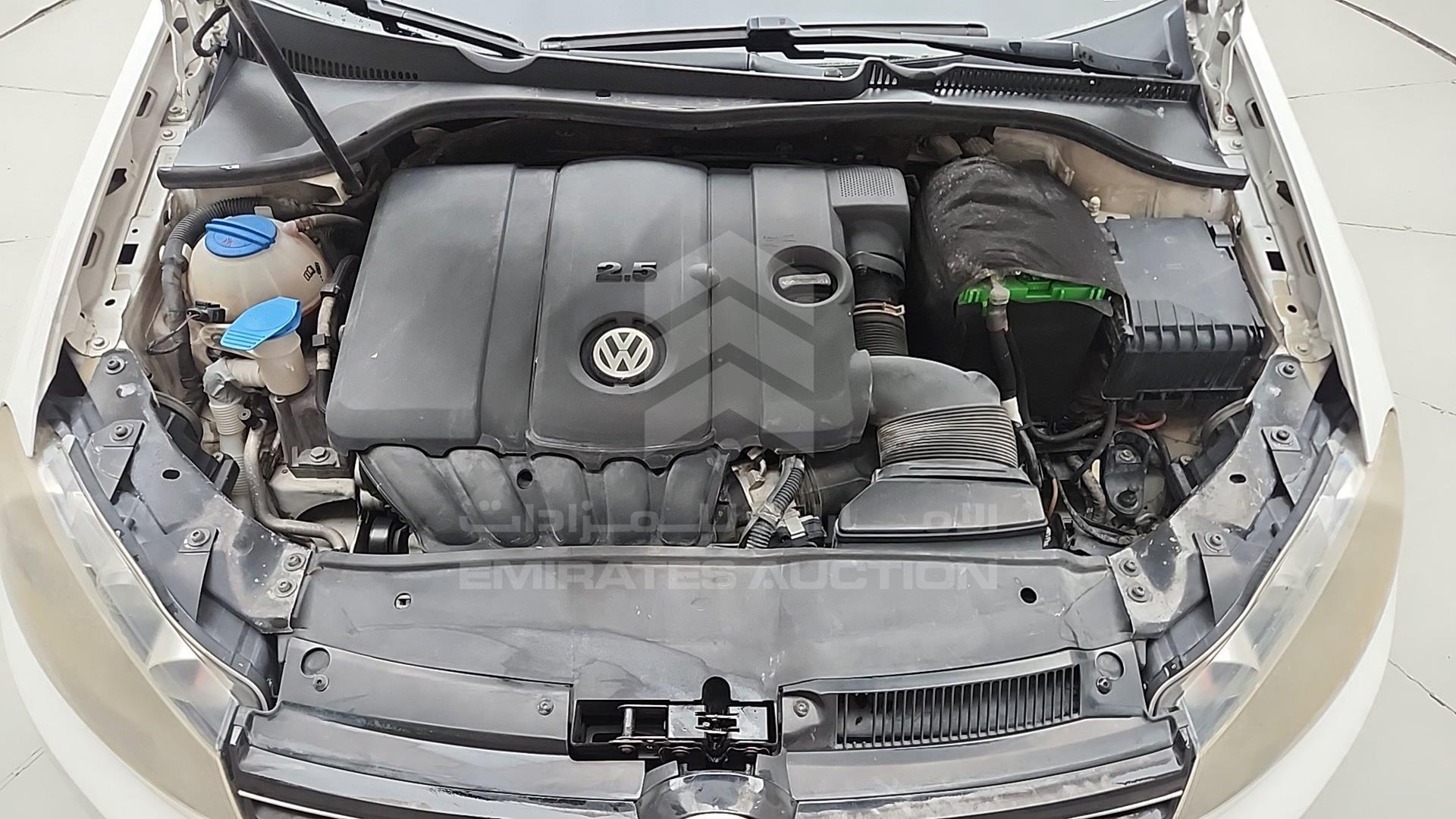 2011 VOLKSWAGEN GOLF VIN: WVWBB7AJABW287460