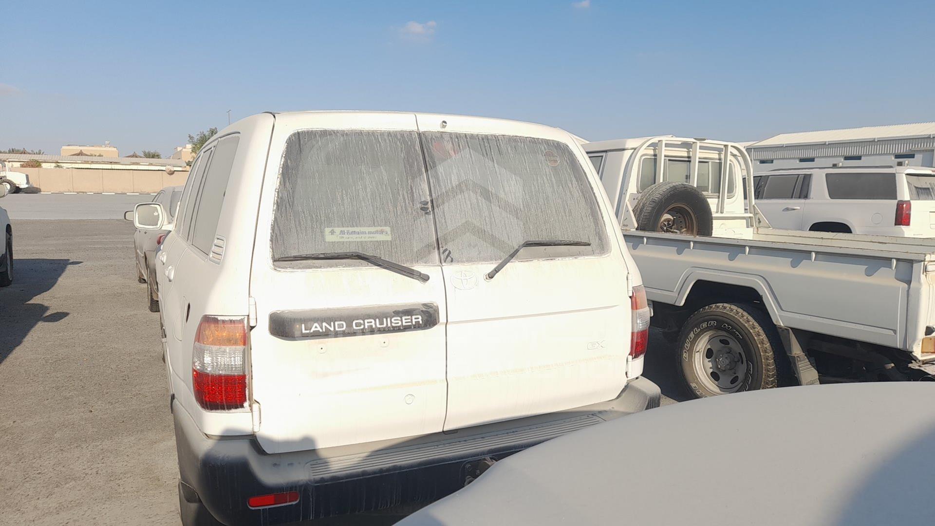 2007 TOYOTA LAND CRUISER VIN: JTGHJ09J977006847