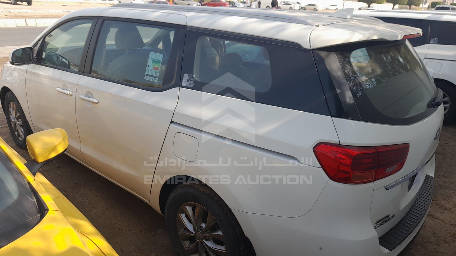 2020 KIA CARNIVAL VIN: KNAMB8122L6645483