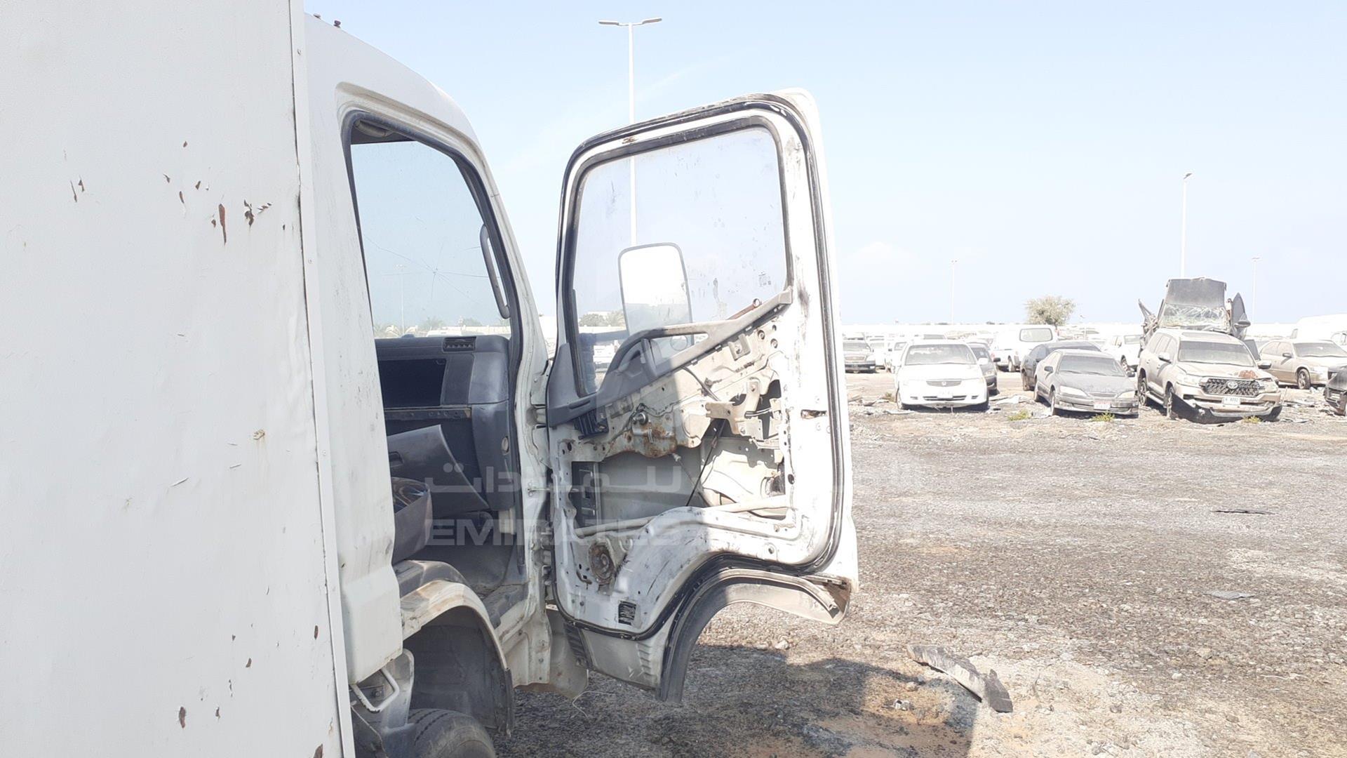 2005 MITSUBISHI CANTER VIN: JL6BCE6J45K003922