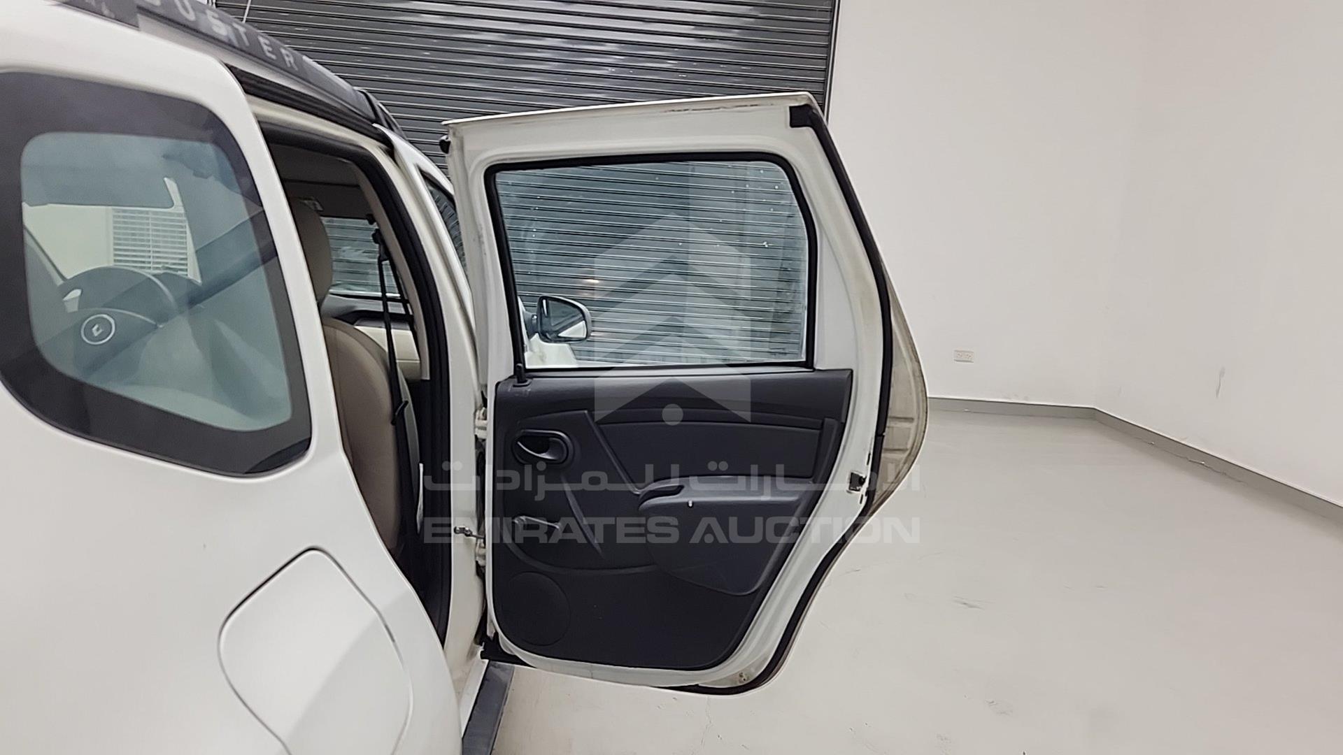 2016 RENAULT DUSTER VIN: VF1HSRCH8GA556613